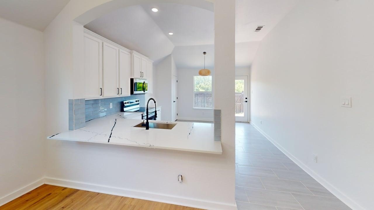 1028 Aviary Drive Aubrey TX 76227