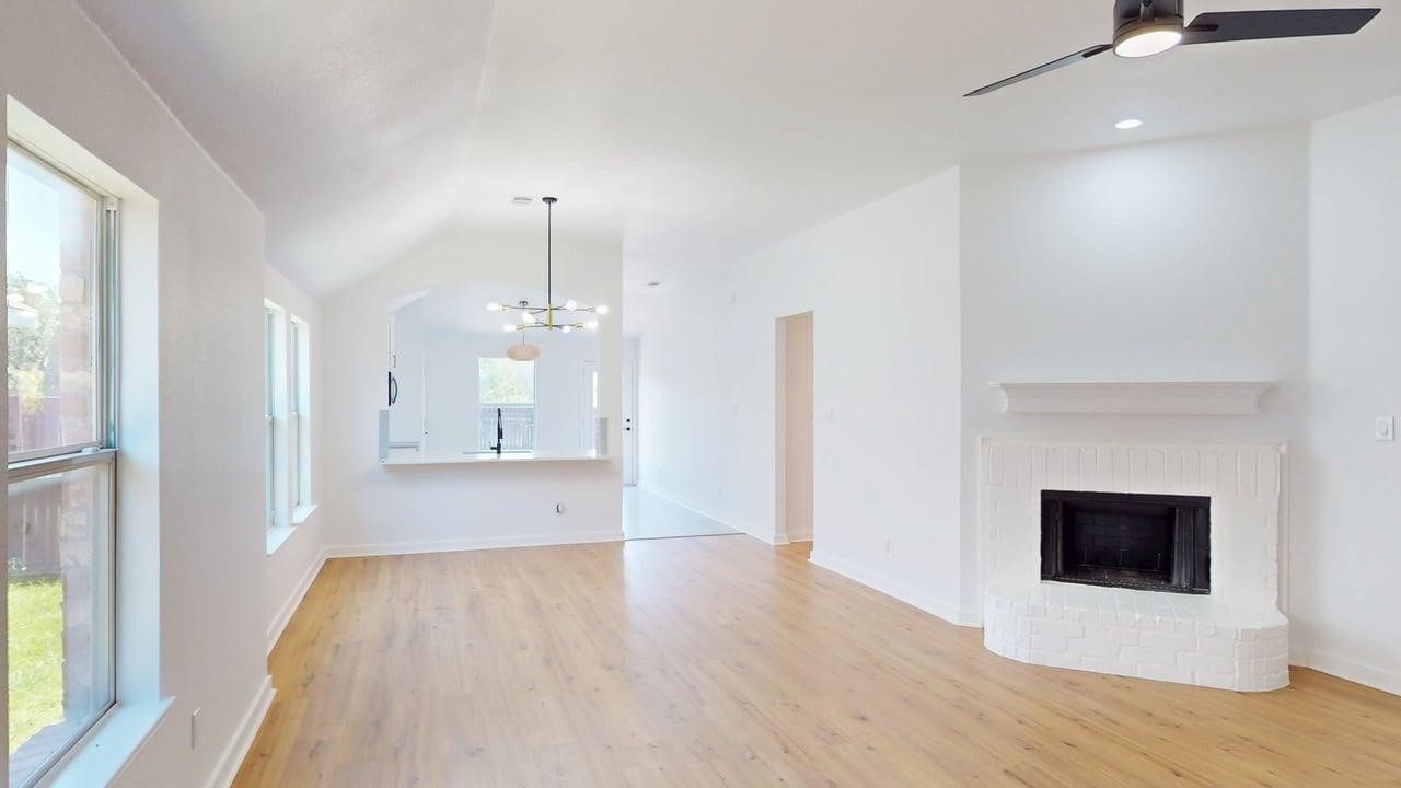 1028 Aviary Drive Aubrey TX 76227
