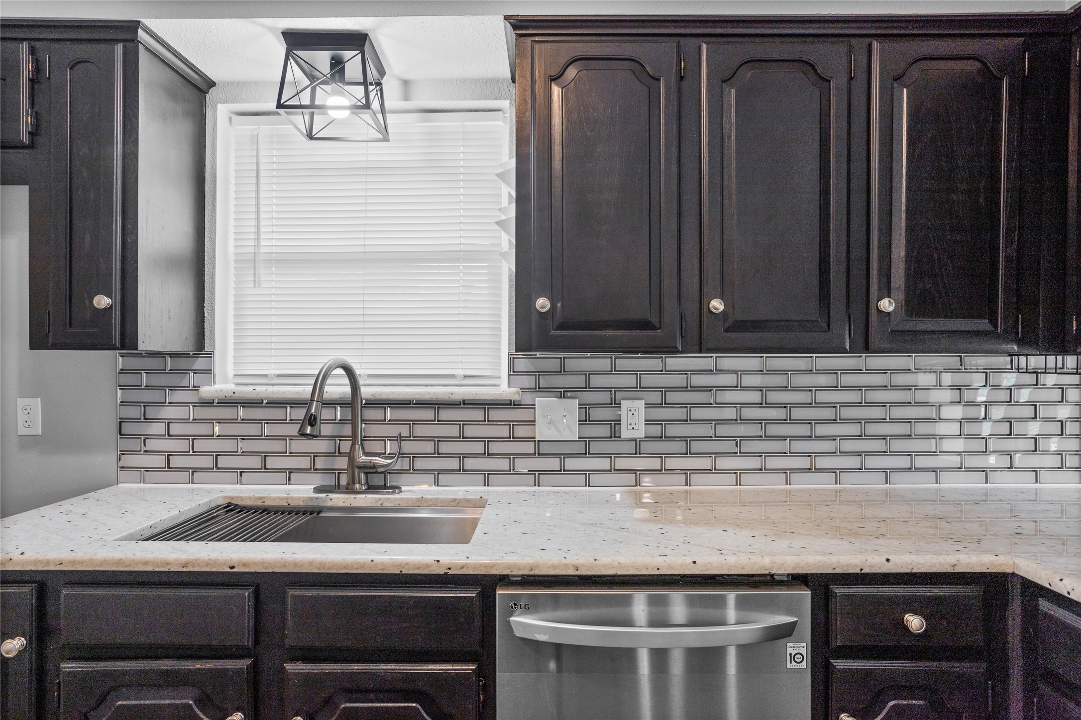 500 Hilldale Drive Aledo TX 76008