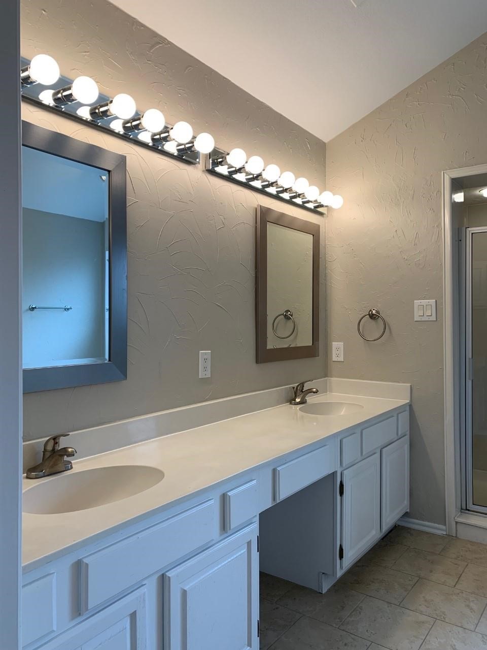 6146 Jereme Trail Dallas TX 75252