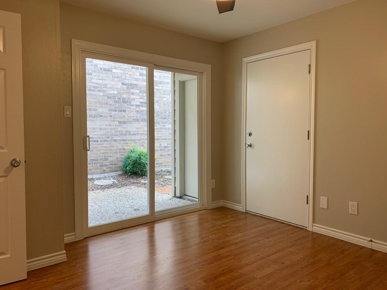 6146 Jereme Trail Dallas TX 75252