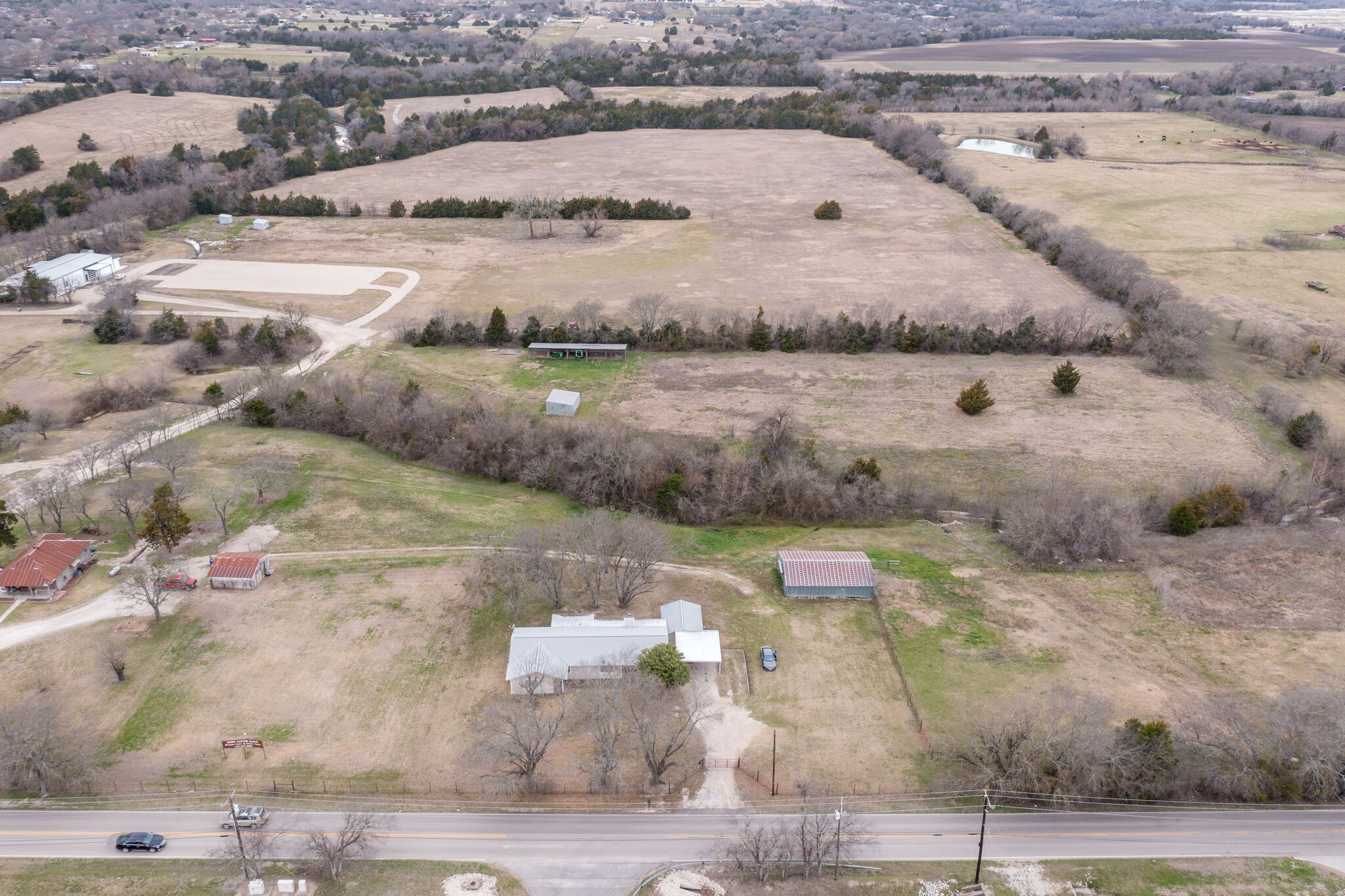 1957 S Westmoreland Glenn Heights TX 75154