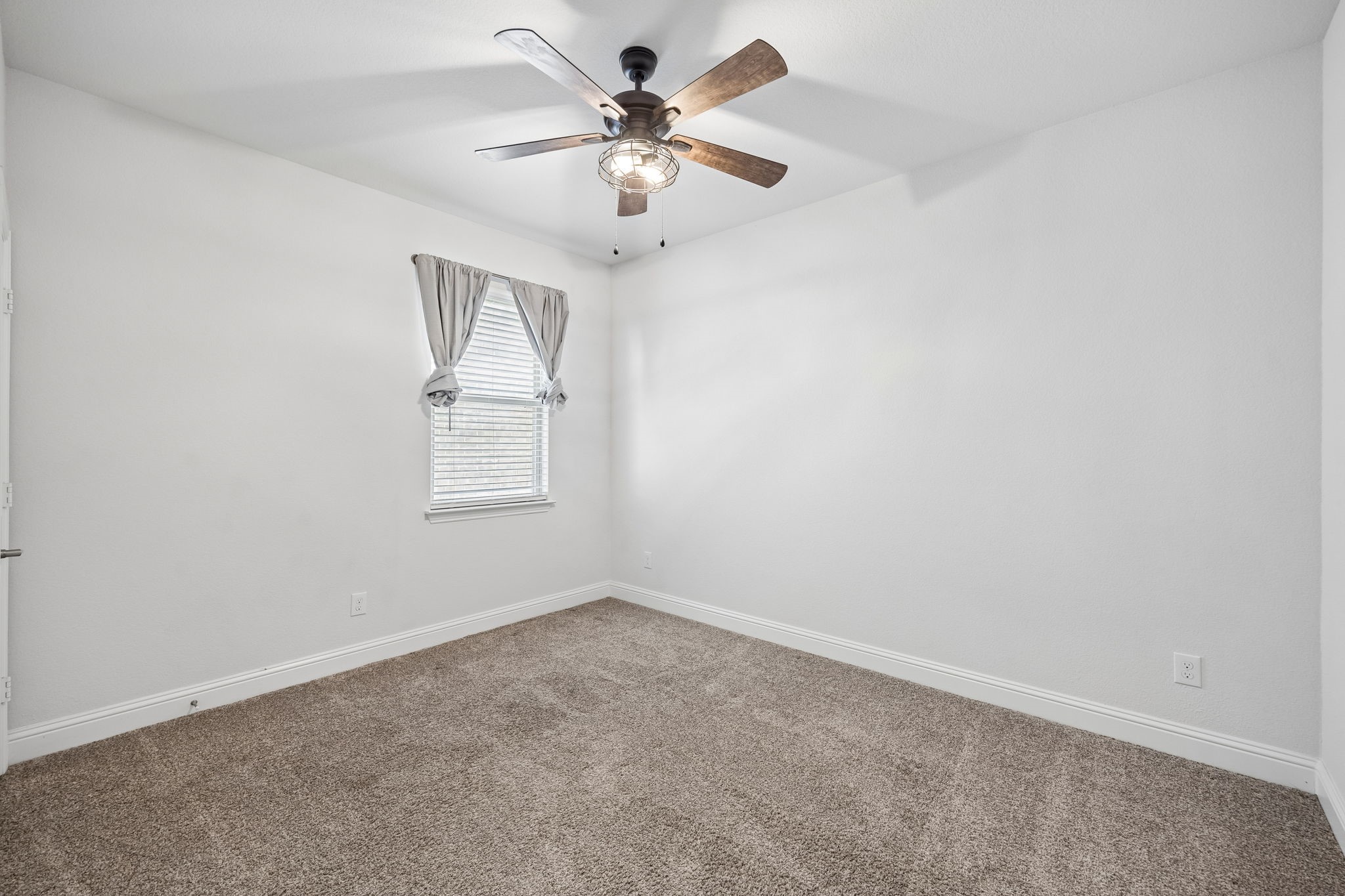 228 Glenwood Drive Little Elm TX 75068