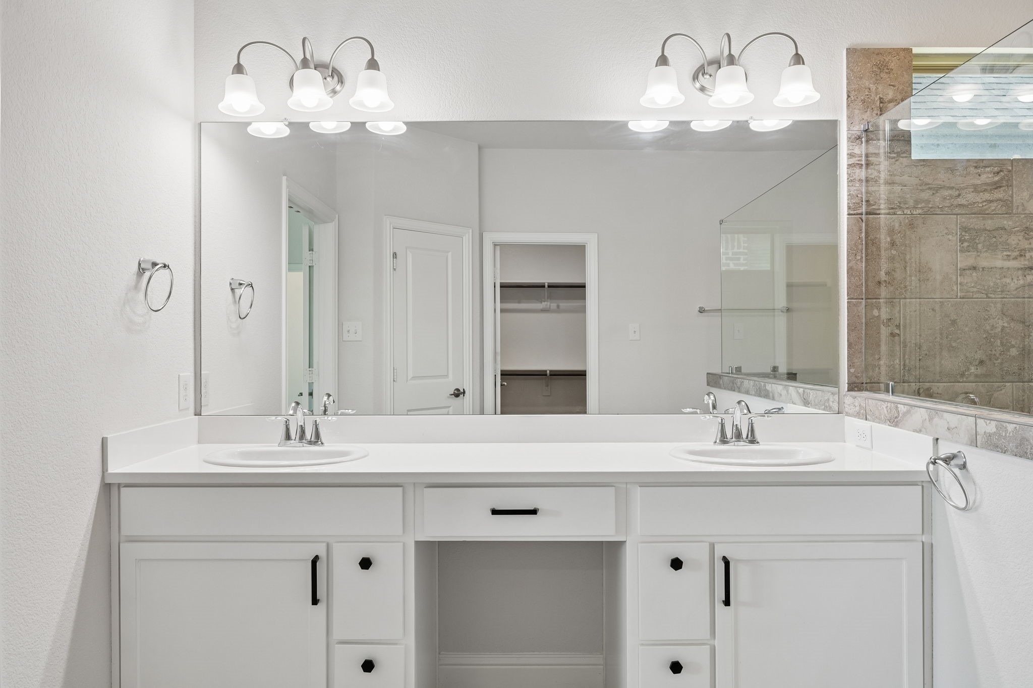228 Glenwood Drive Little Elm TX 75068