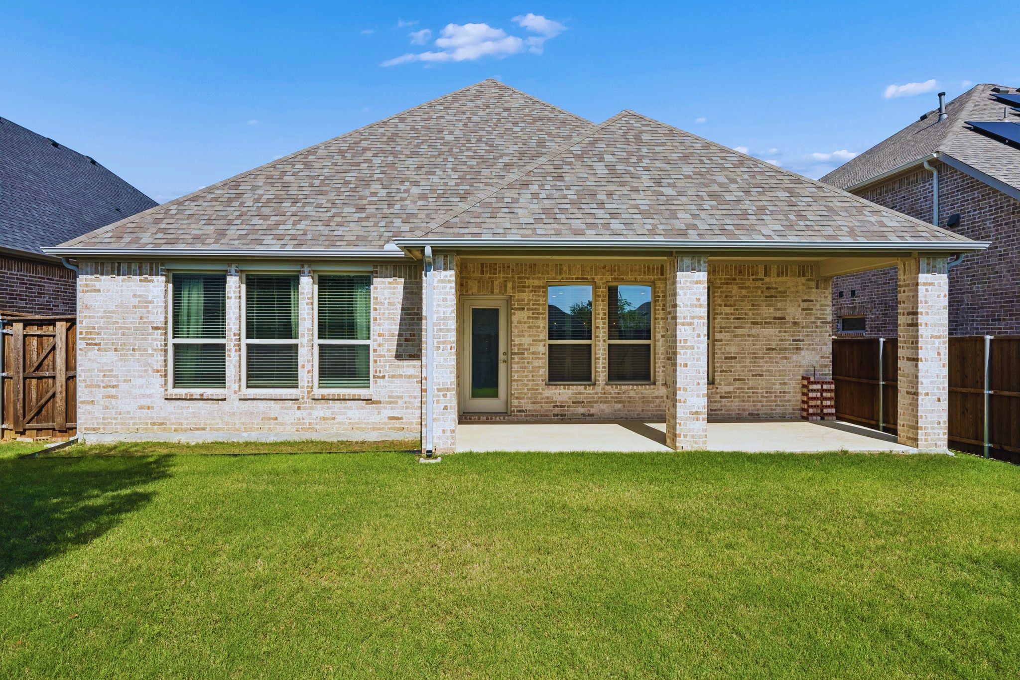 228 Glenwood Drive Little Elm TX 75068