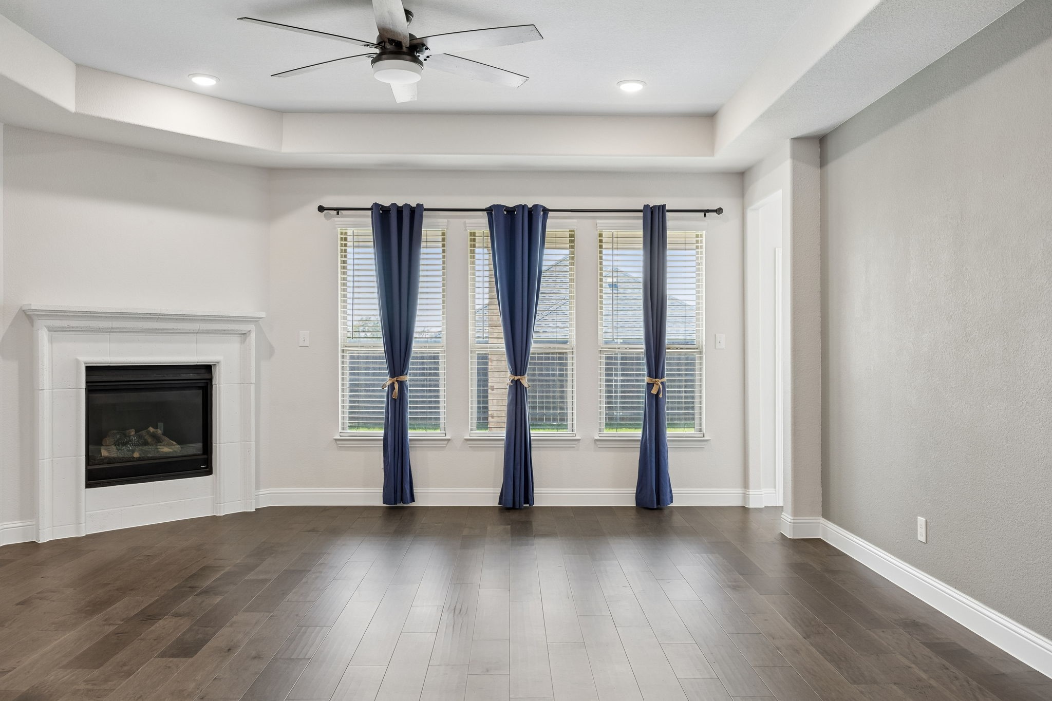 228 Glenwood Drive Little Elm TX 75068