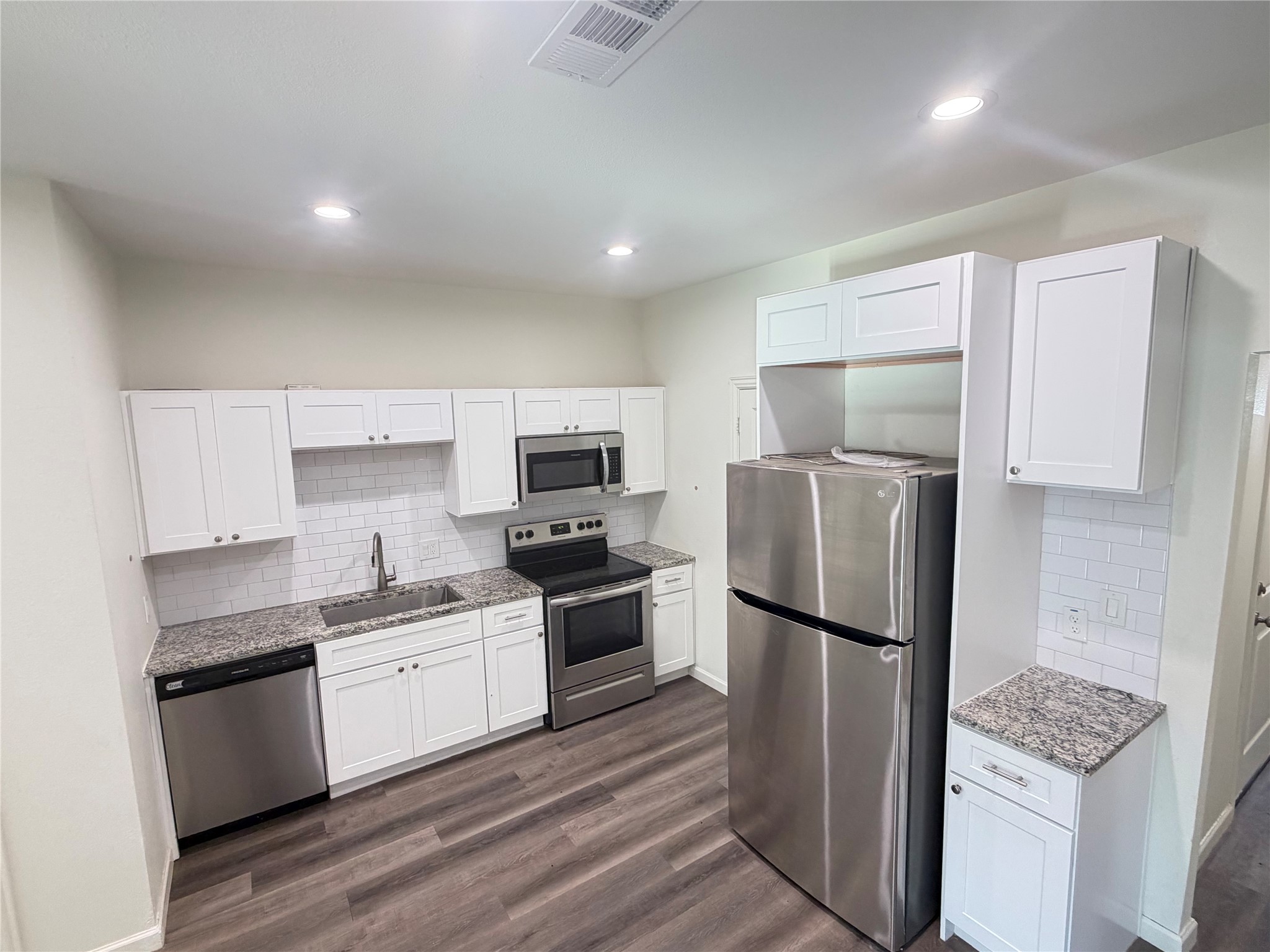 3445 Frazier Avenue Fort Worth TX 76110