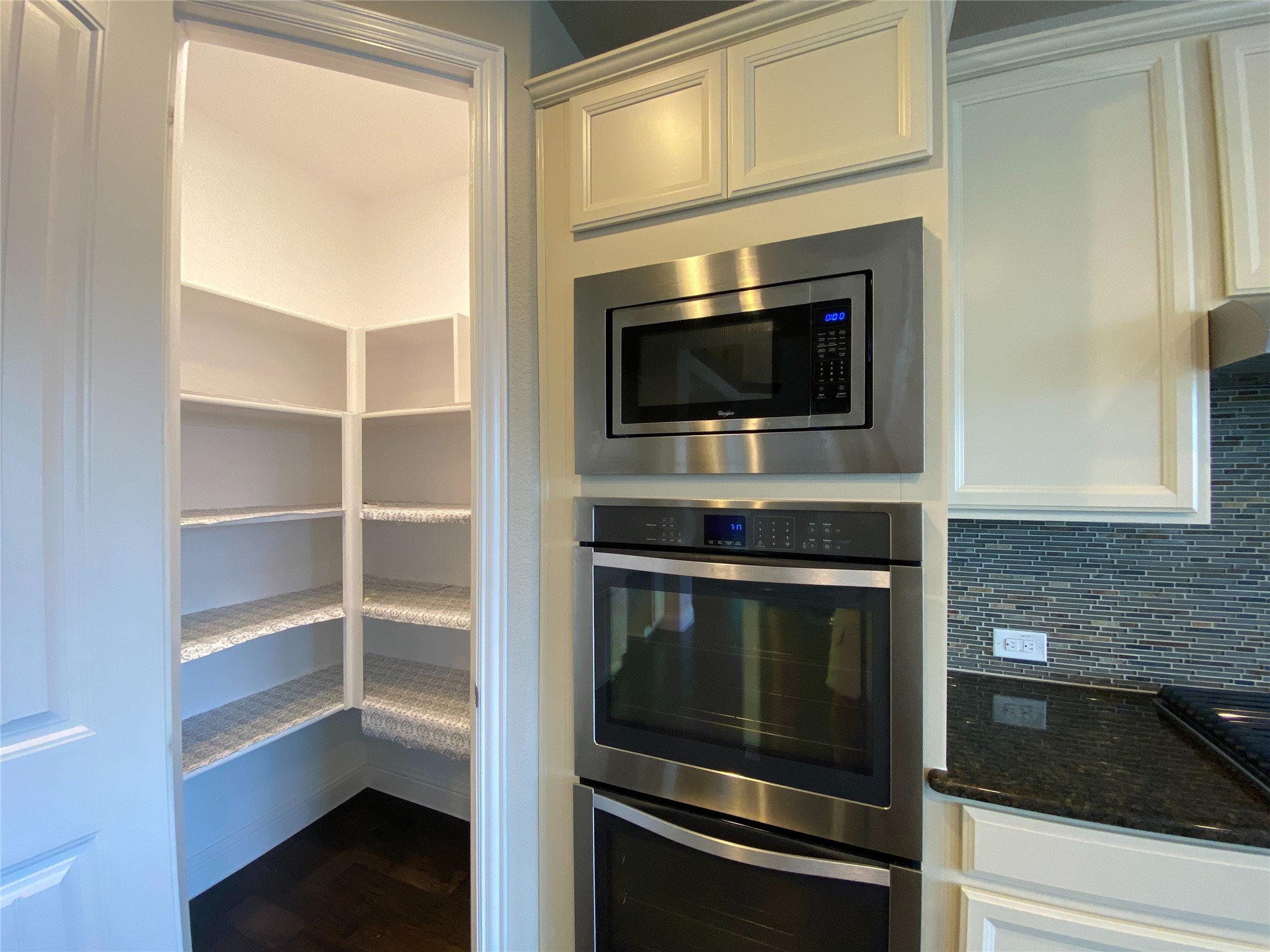 927 Bentley Drive Roanoke TX 76262