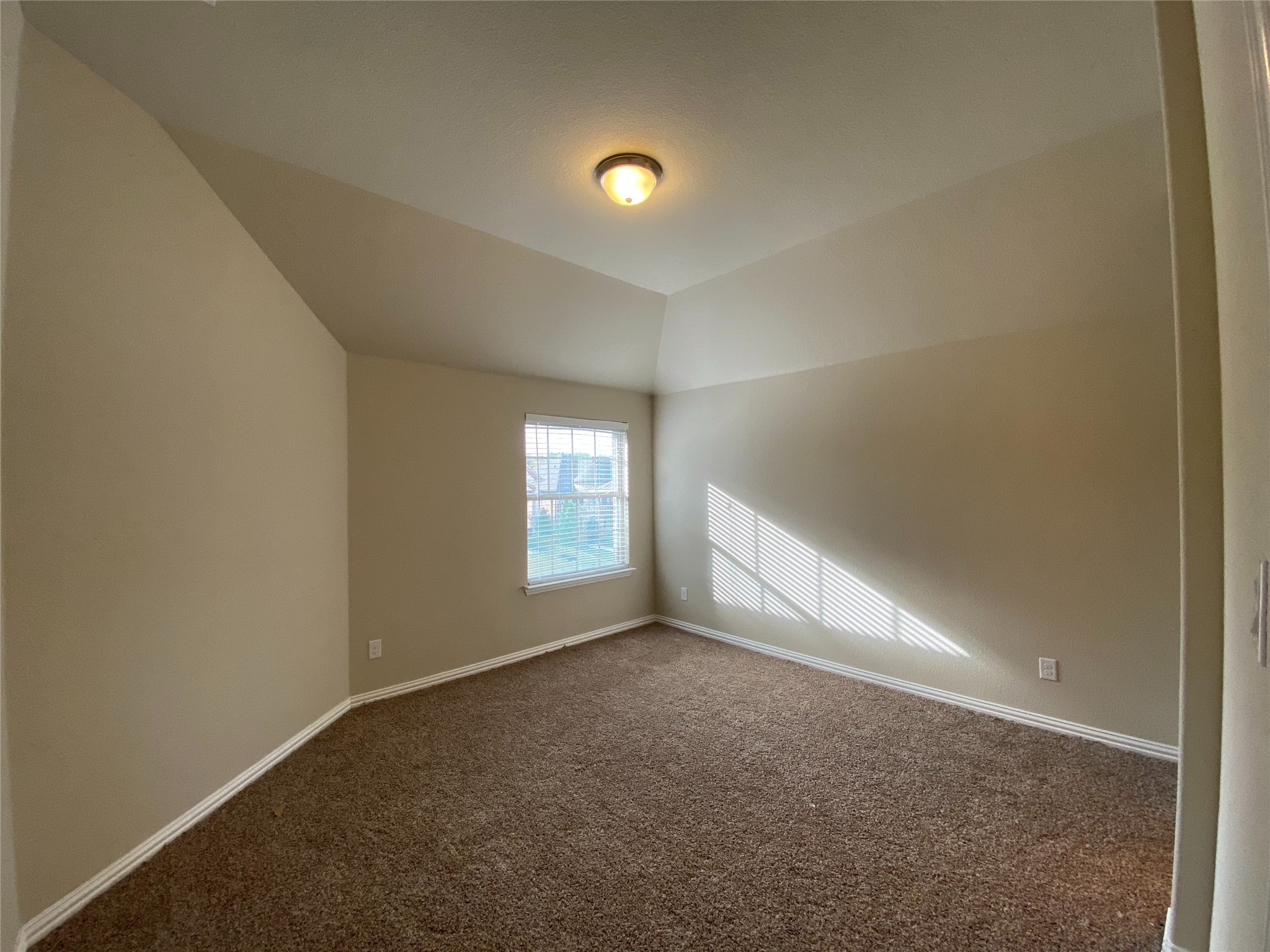927 Bentley Drive Roanoke TX 76262
