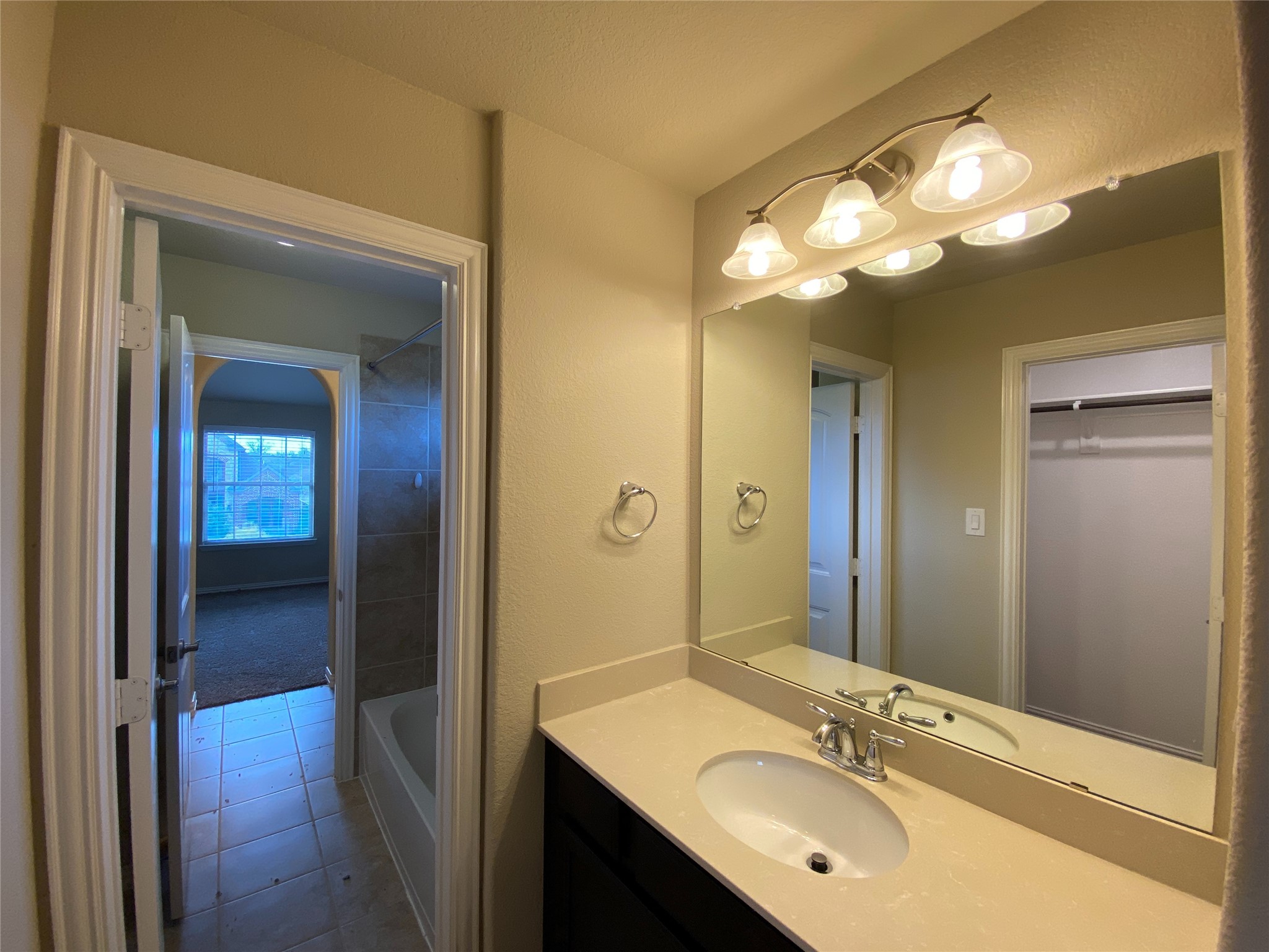 927 Bentley Drive Roanoke TX 76262