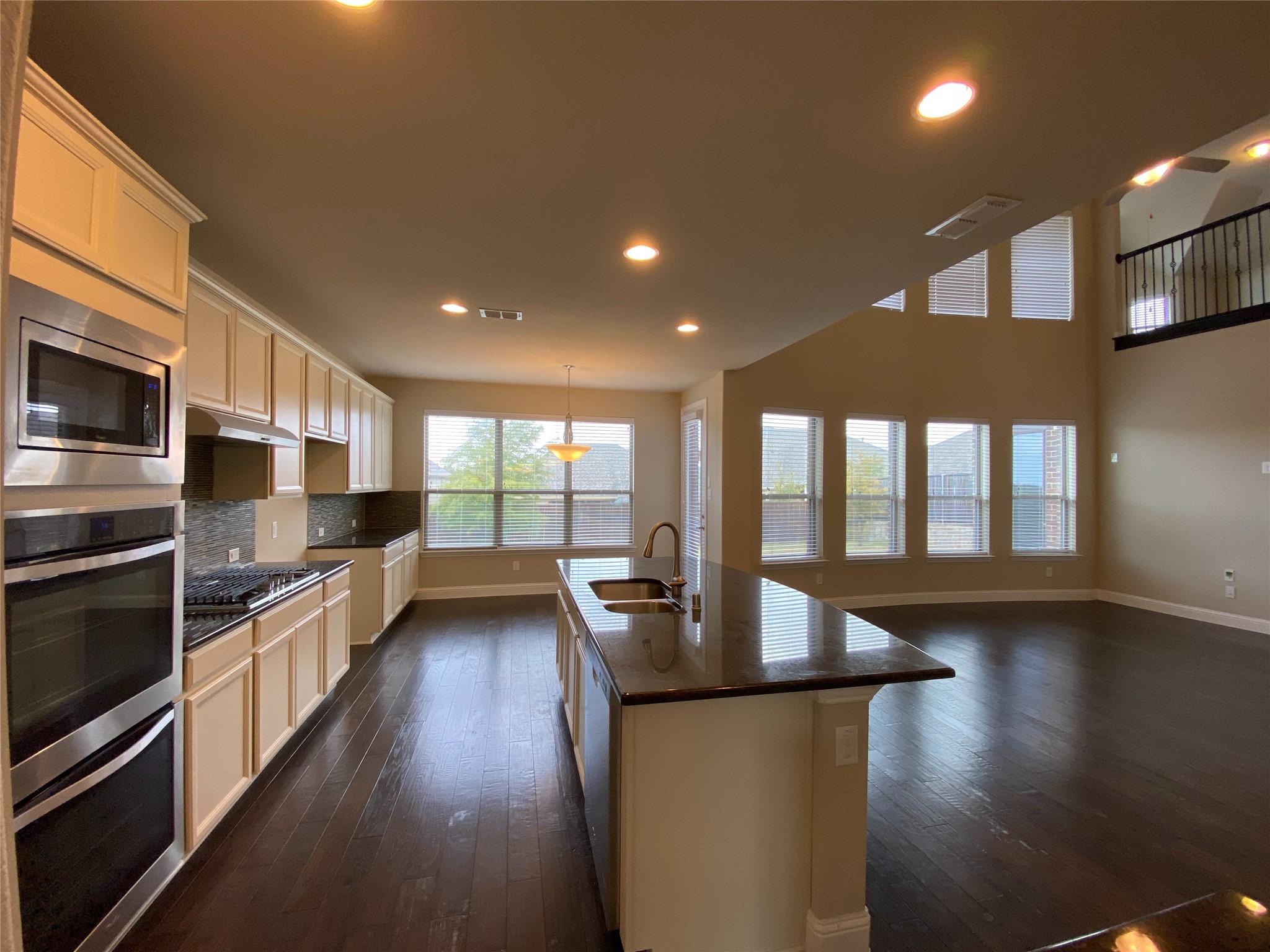 927 Bentley Drive Roanoke TX 76262