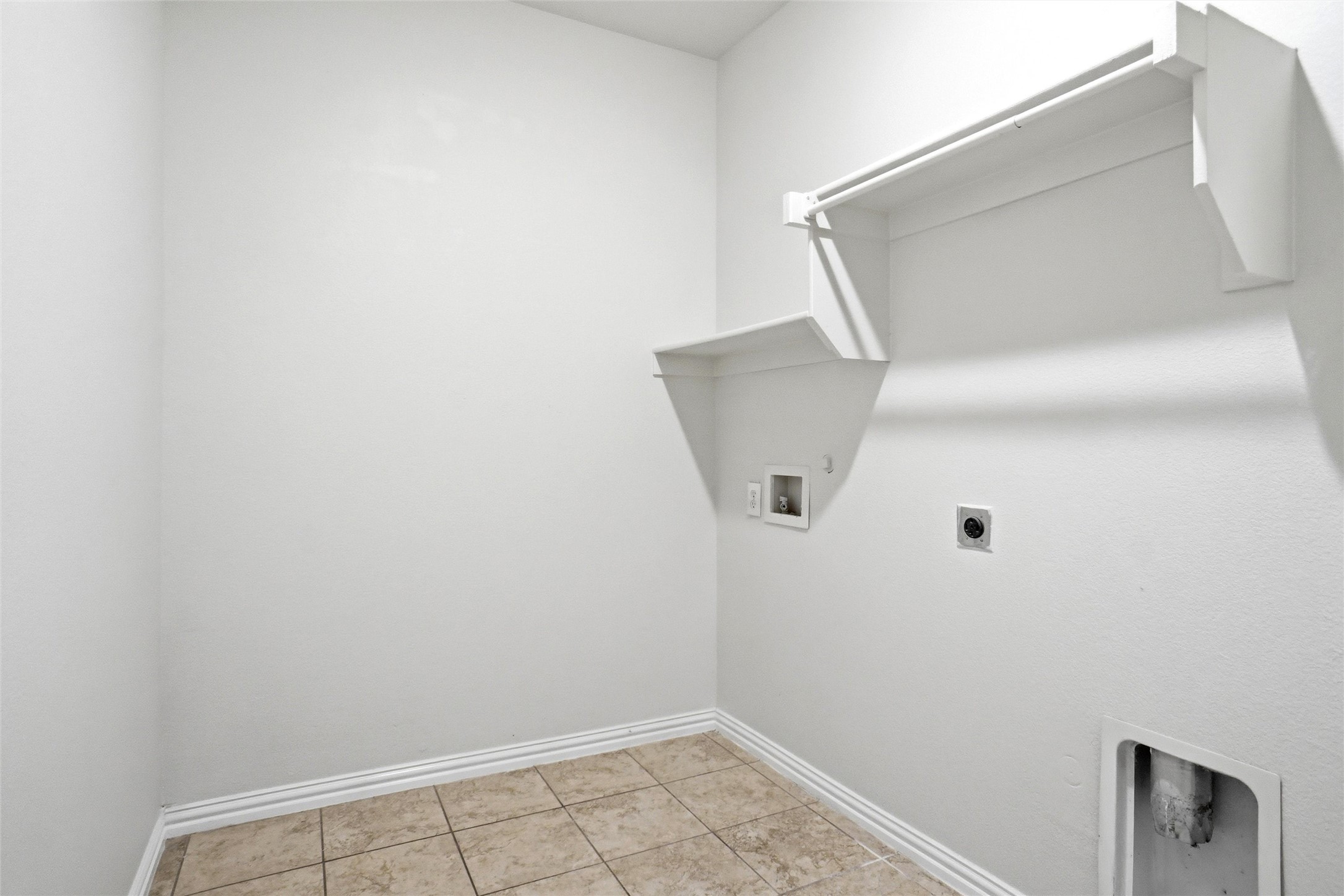 3209 Capetown Drive Denton TX 76208