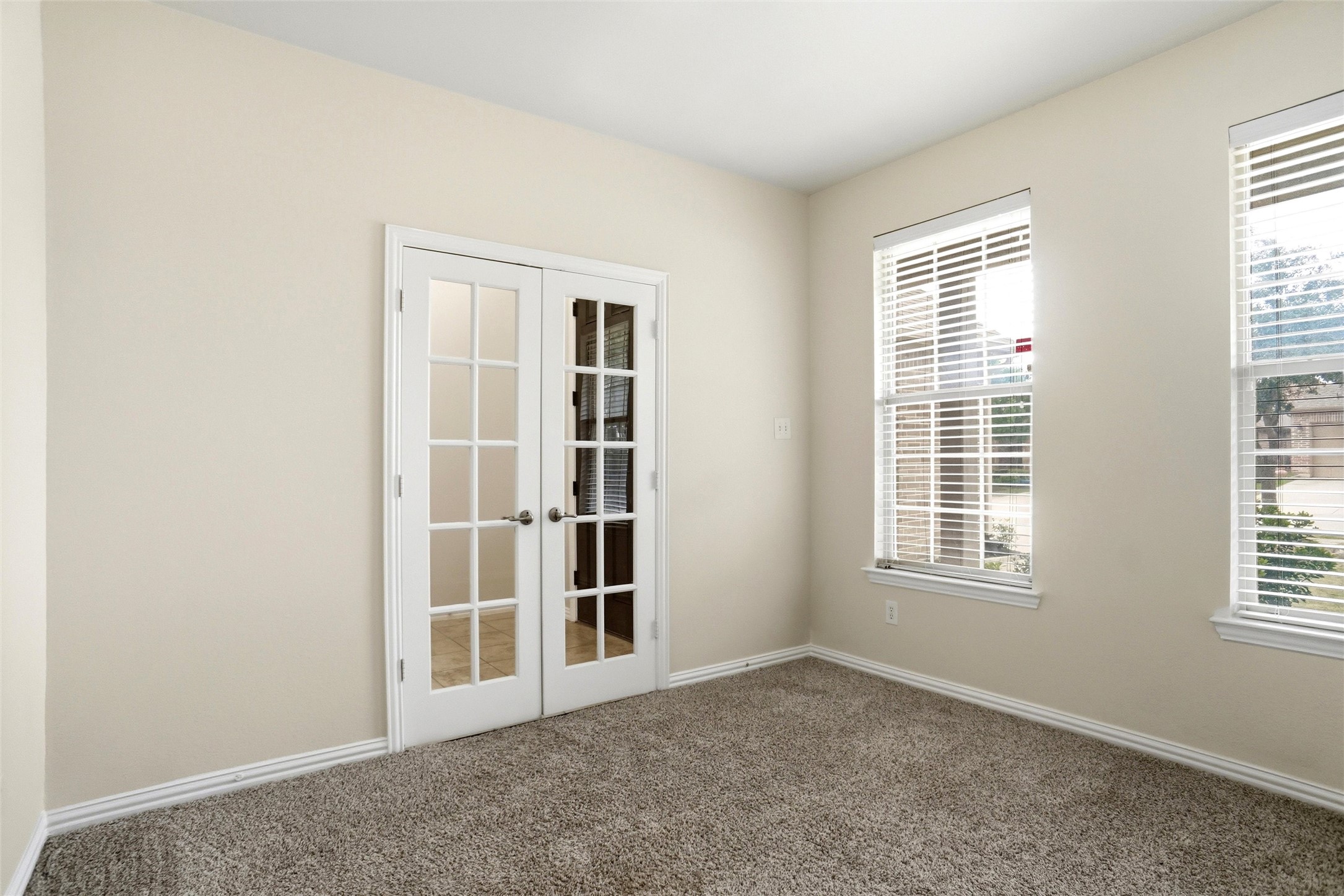 3209 Capetown Drive Denton TX 76208