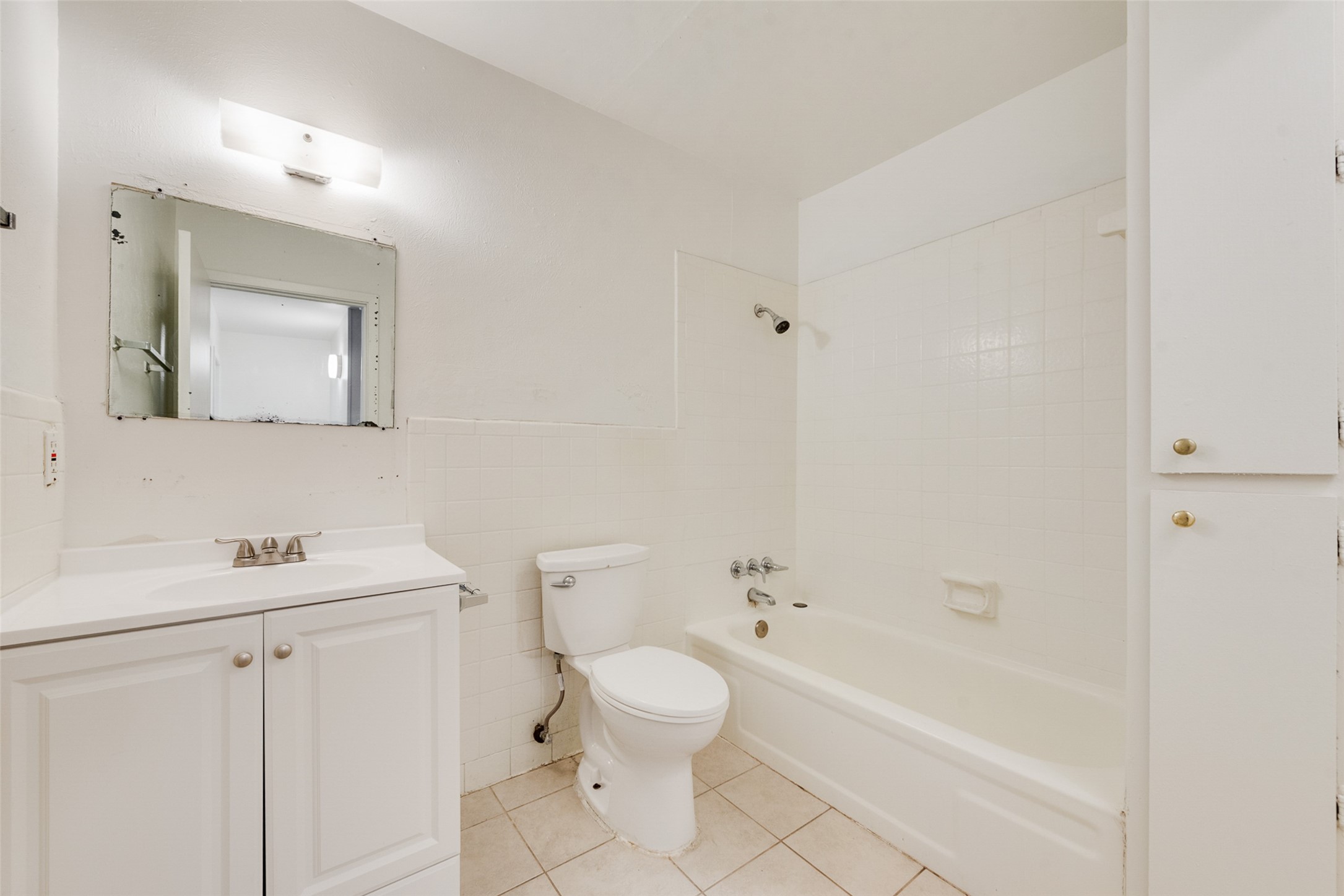 506 N Elm Street Arlington TX 76011