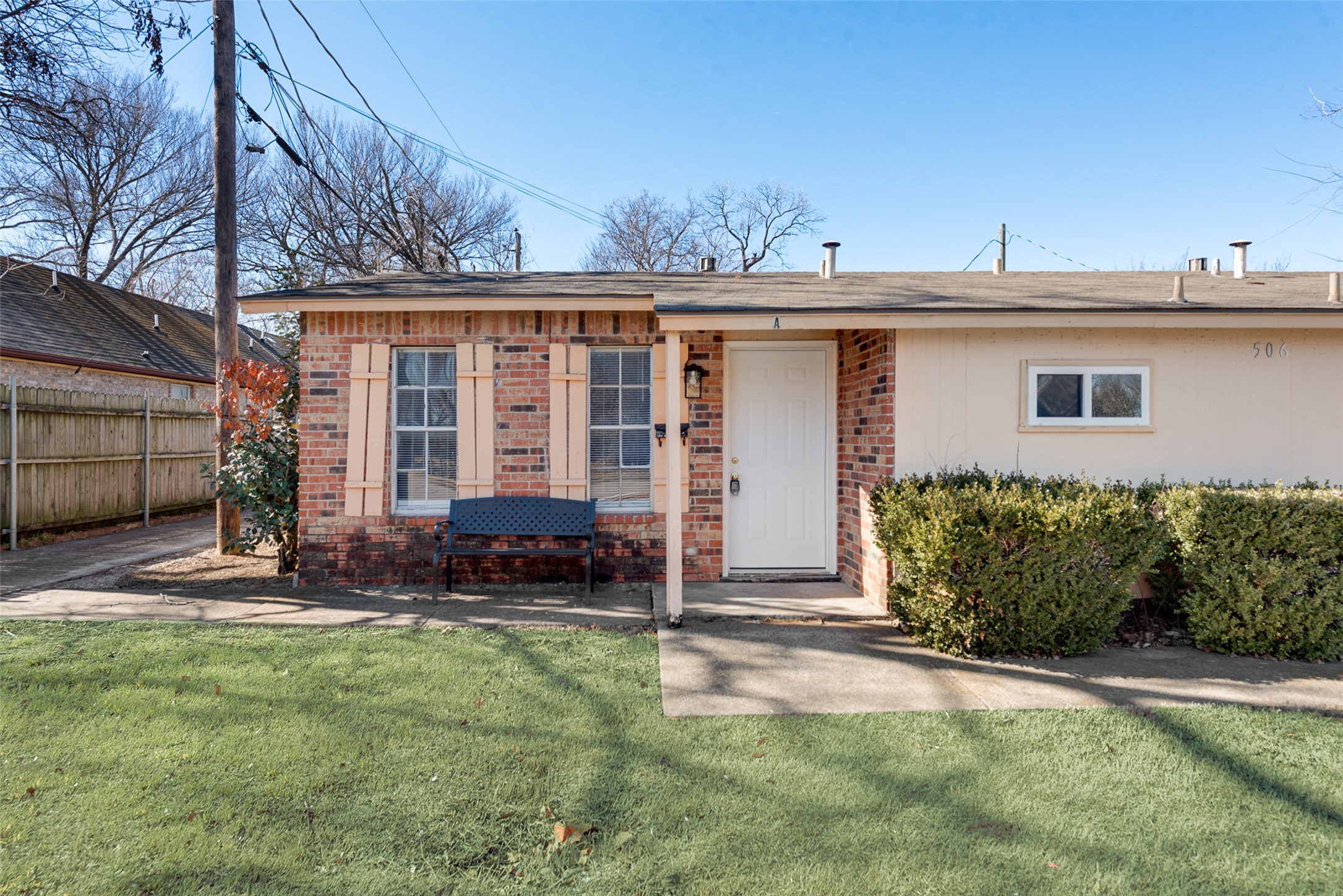 506 N Elm Street Arlington TX 76011
