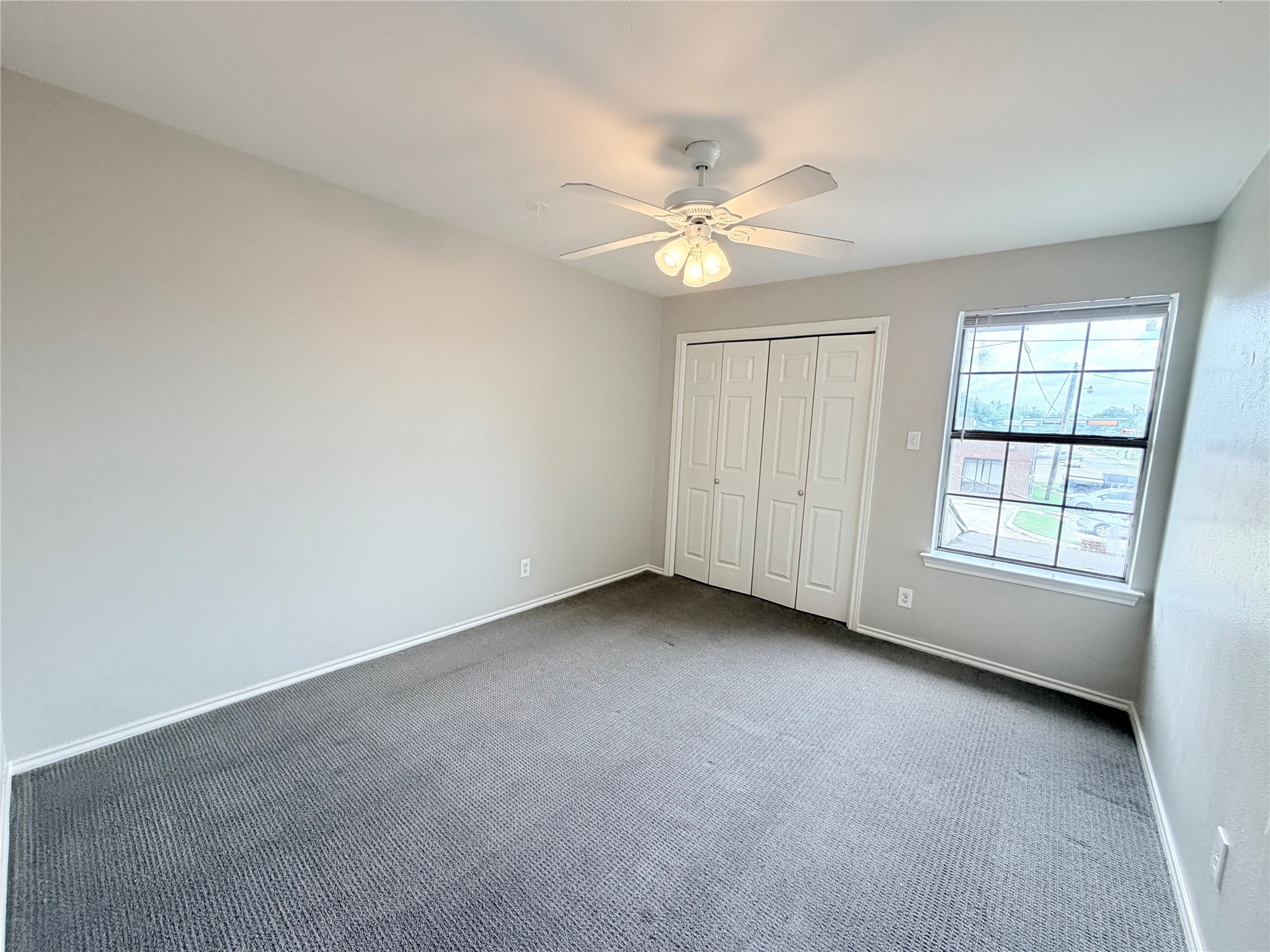 2412 Lakeview Circle Mckinney TX 75072