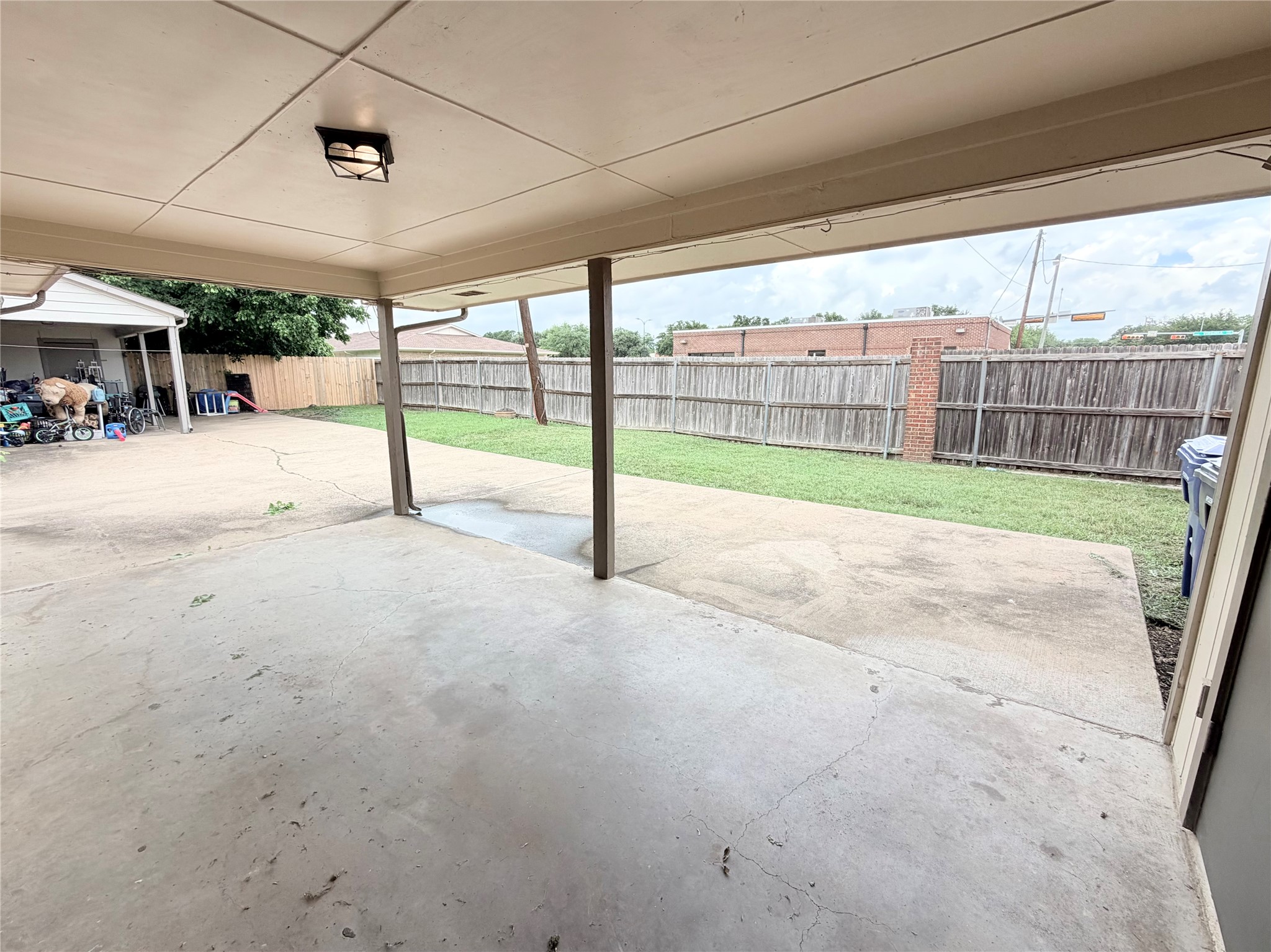 2412 Lakeview Circle Mckinney TX 75072