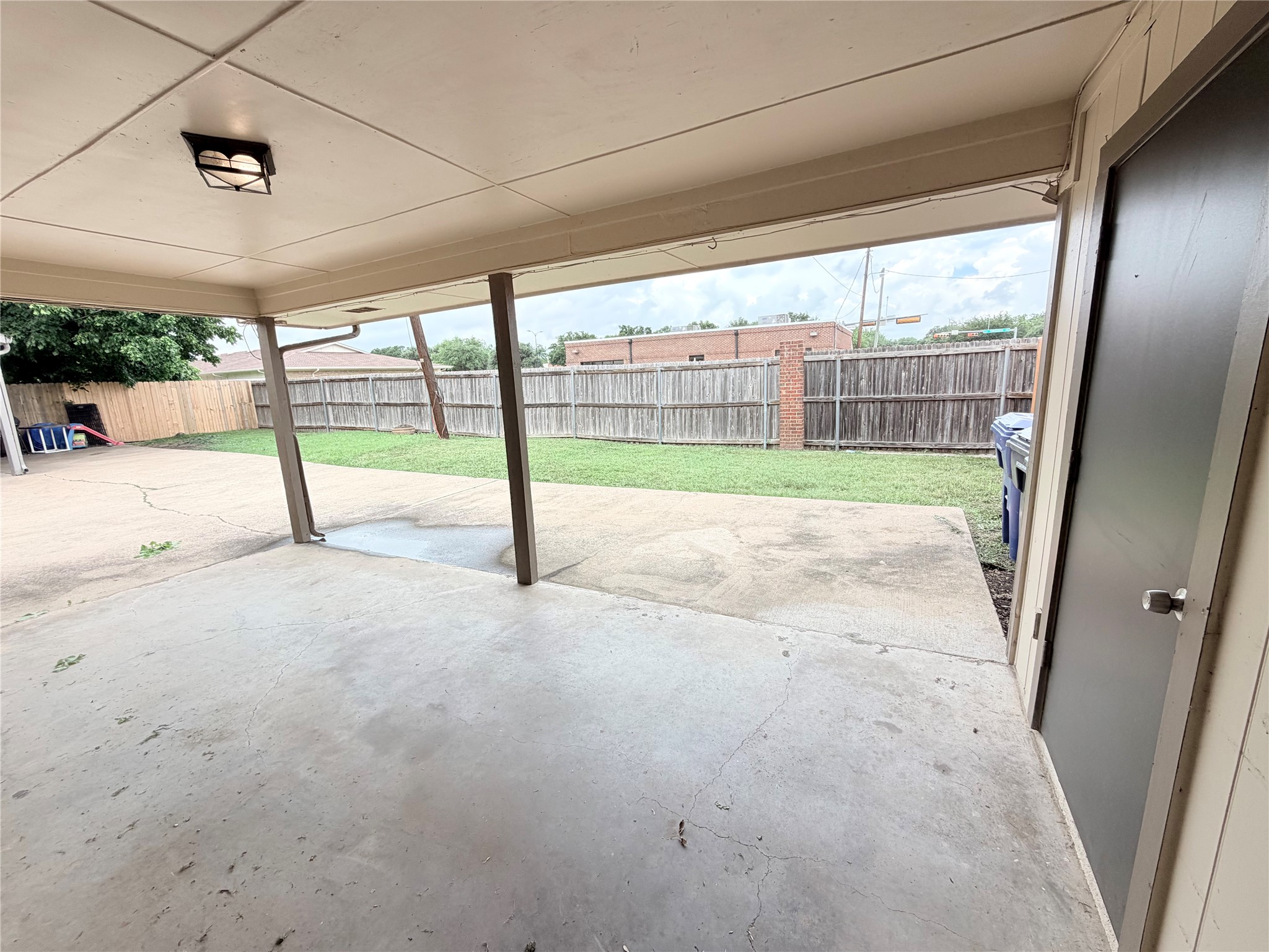 2412 Lakeview Circle Mckinney TX 75072