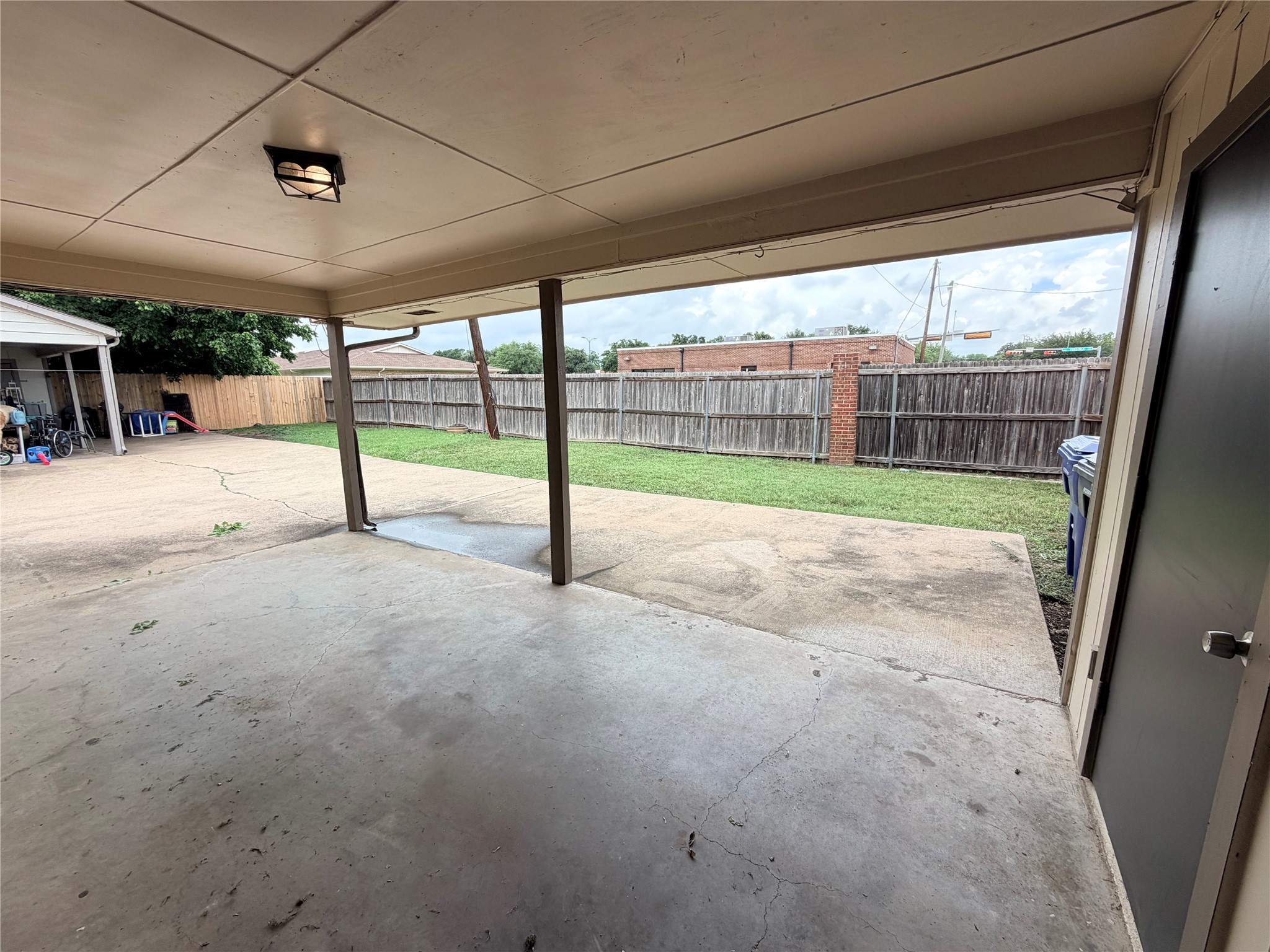 2412 Lakeview Circle Mckinney TX 75072