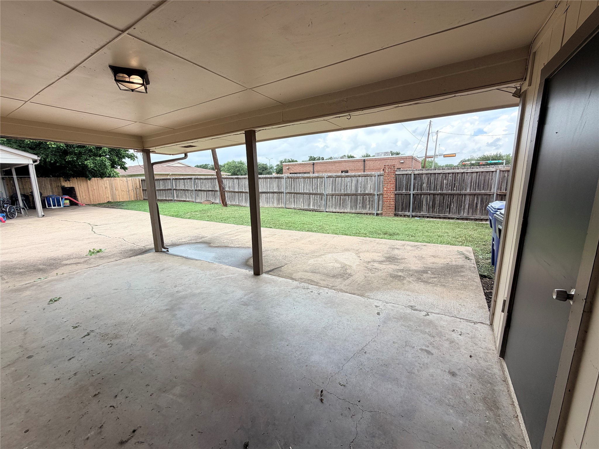 2412 Lakeview Circle Mckinney TX 75072