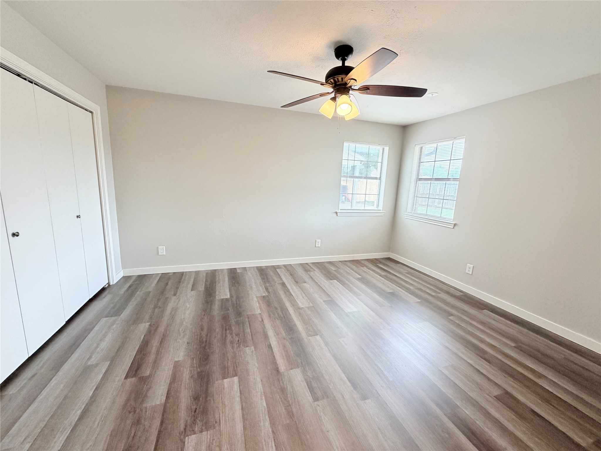 2412 Lakeview Circle Mckinney TX 75072