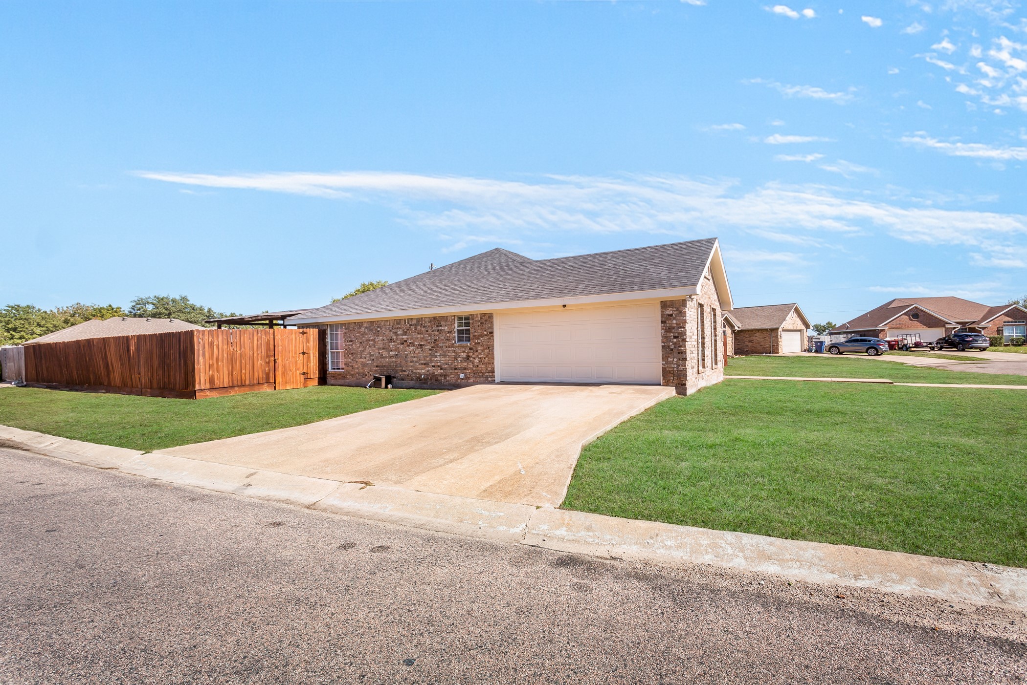 712 Billups Circle Van Alstyne TX 75495