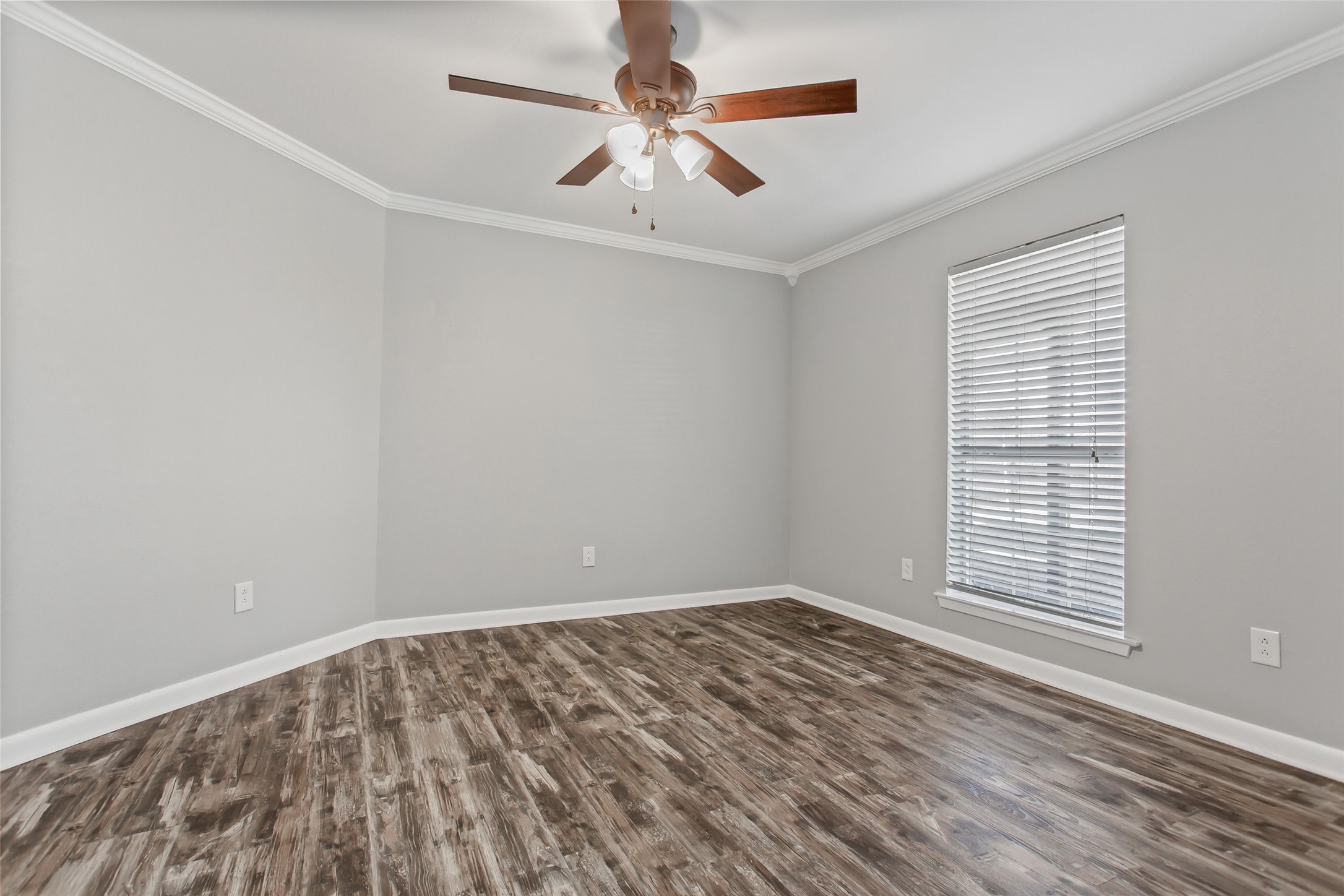 712 Billups Circle Van Alstyne TX 75495