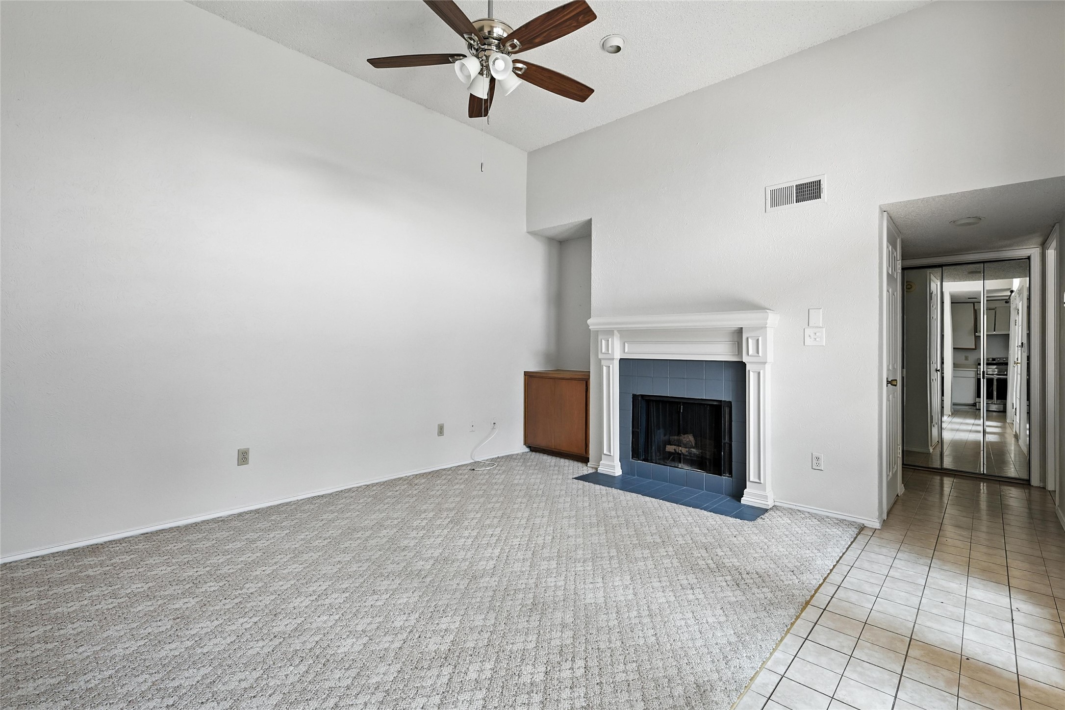 640 Bellaire Drive Hurst TX 76053