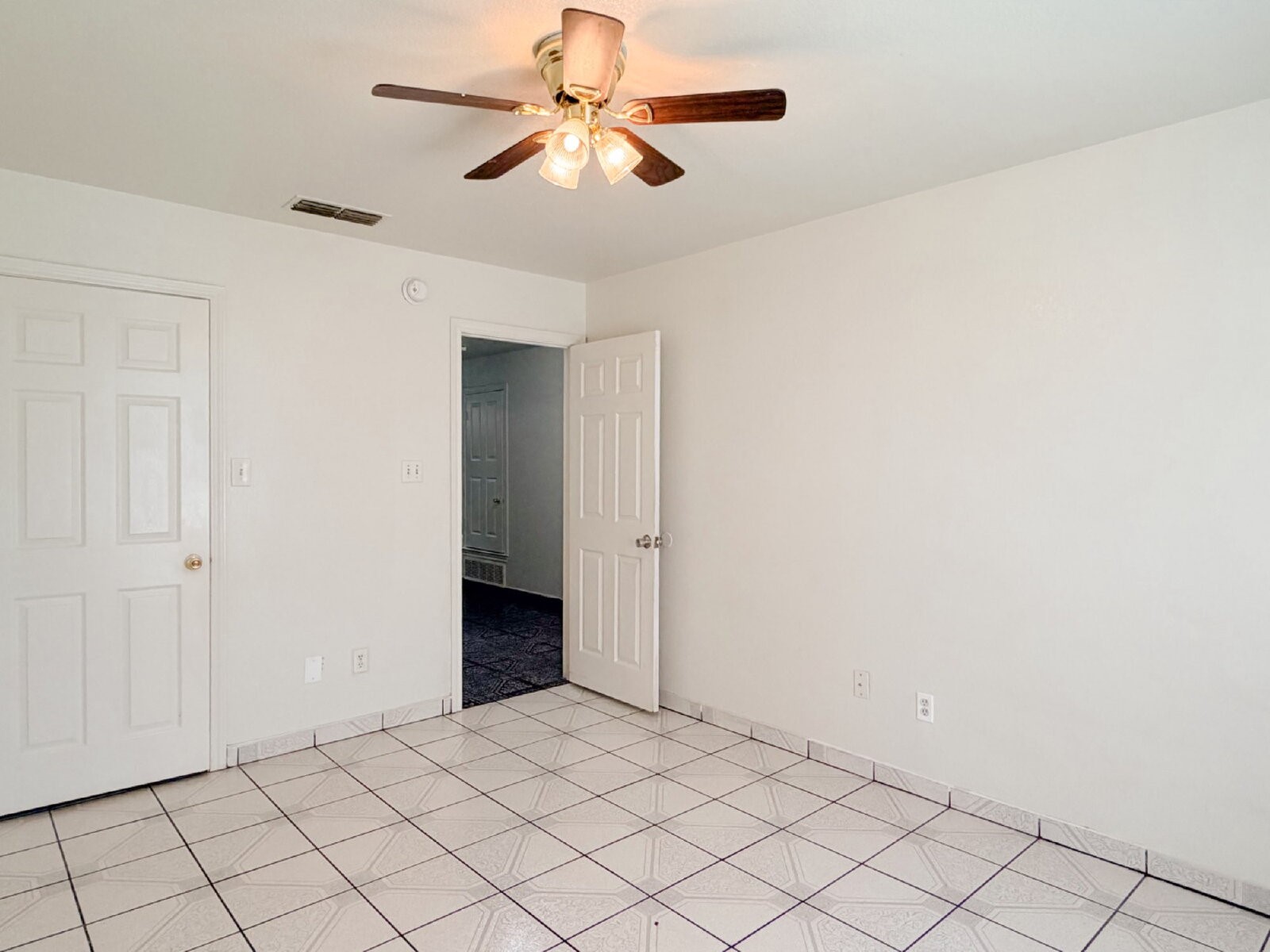 1202 Spell Avenue Cleburne TX 76033