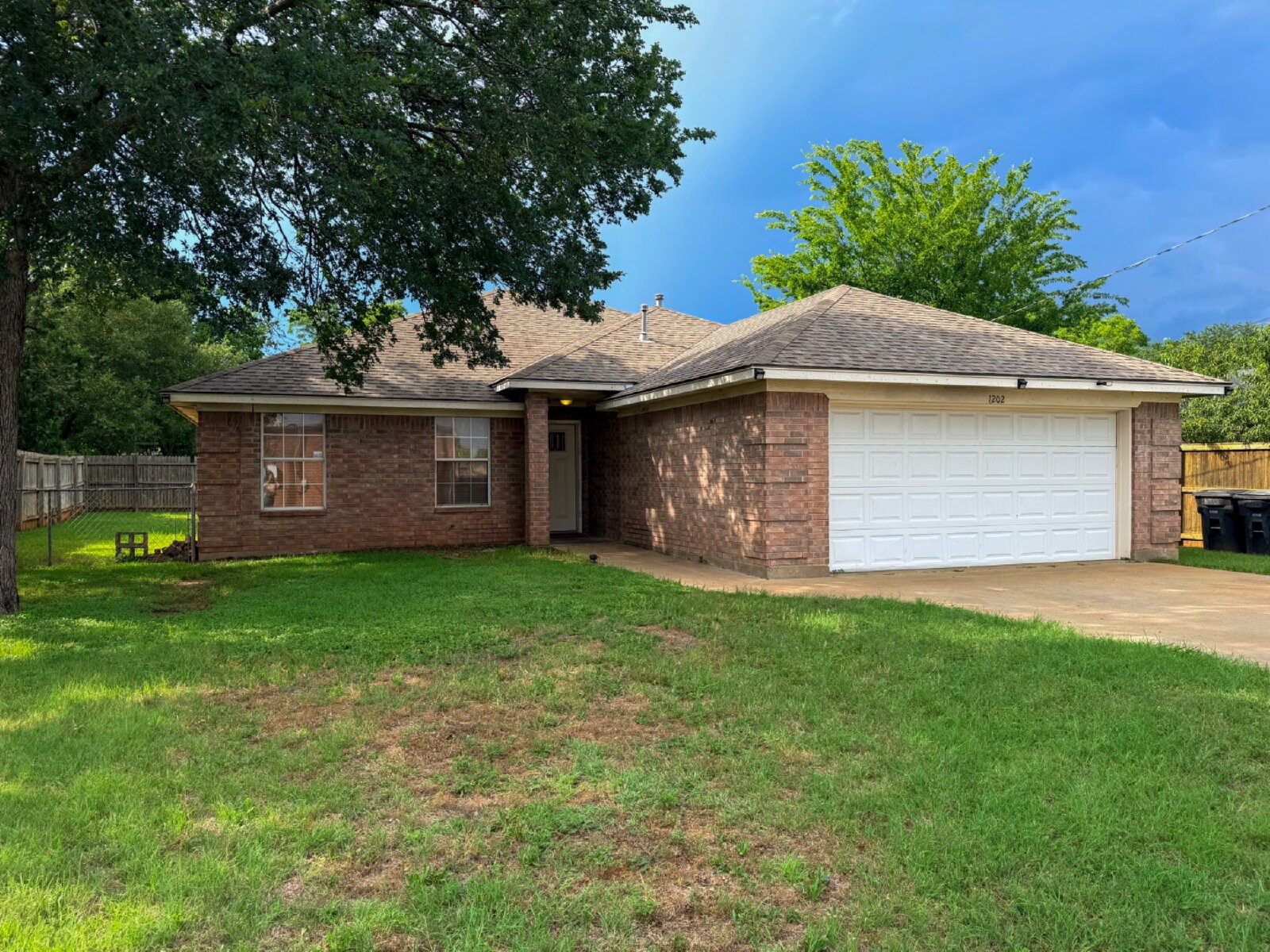 1202 Spell Avenue Cleburne TX 76033