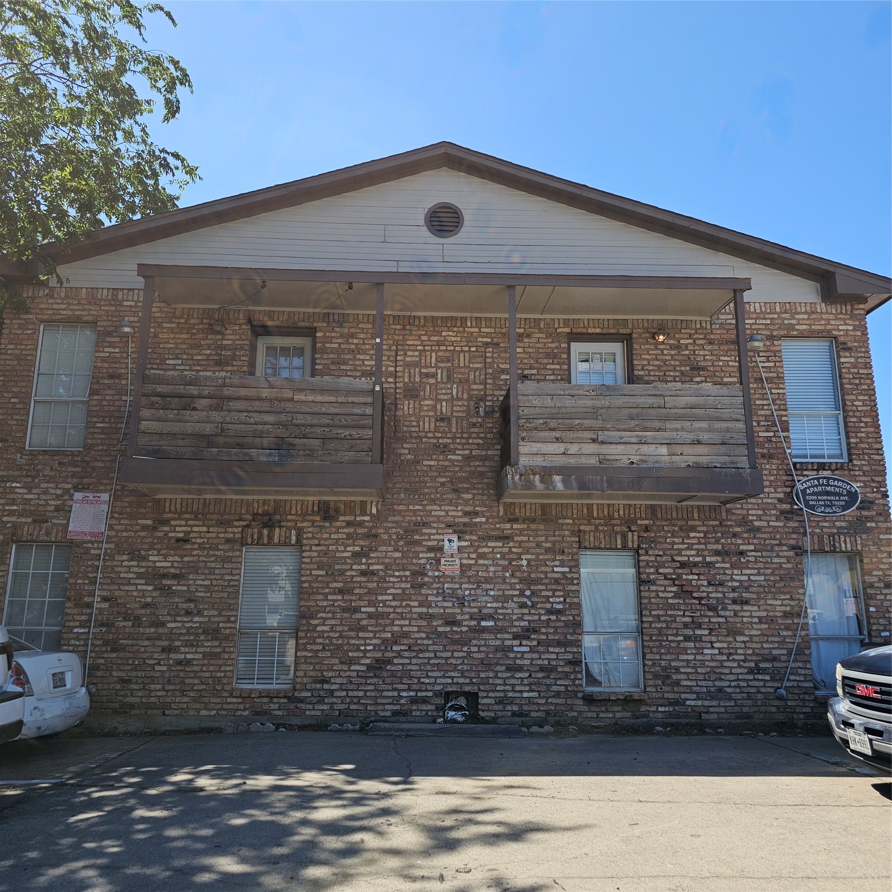 3209 Norwalk Avenue Dallas TX 75220
