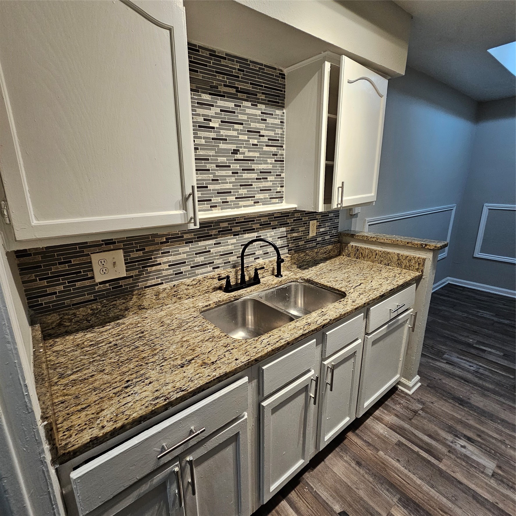 3209 Norwalk Avenue Dallas TX 75220