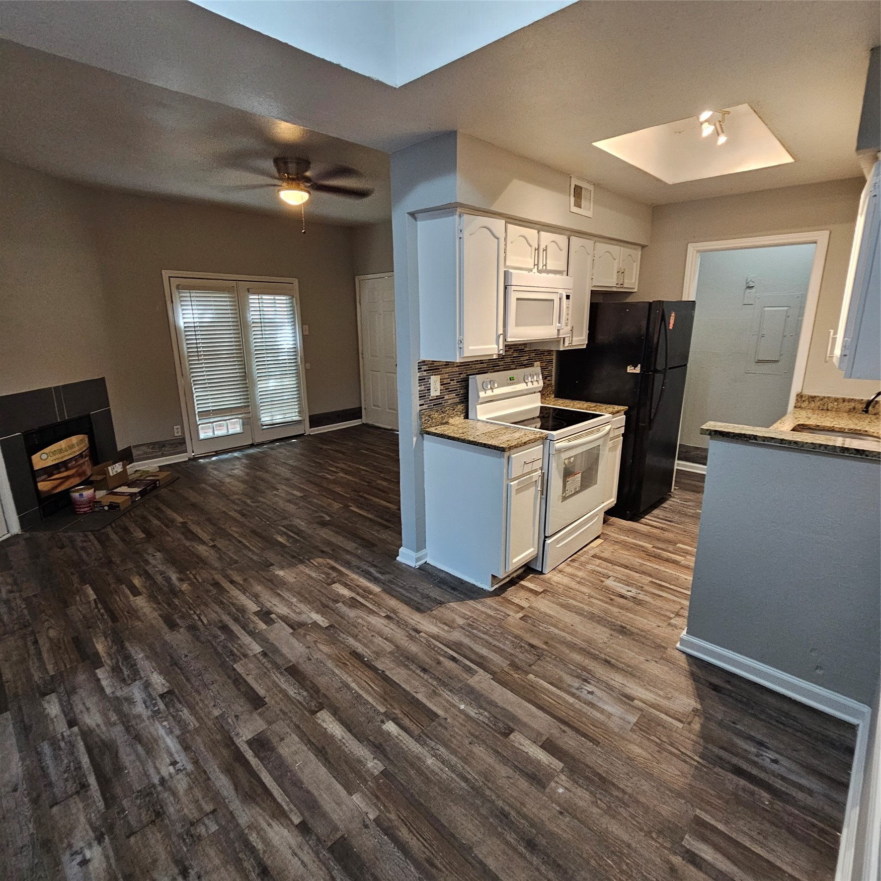 3209 Norwalk Avenue Dallas TX 75220
