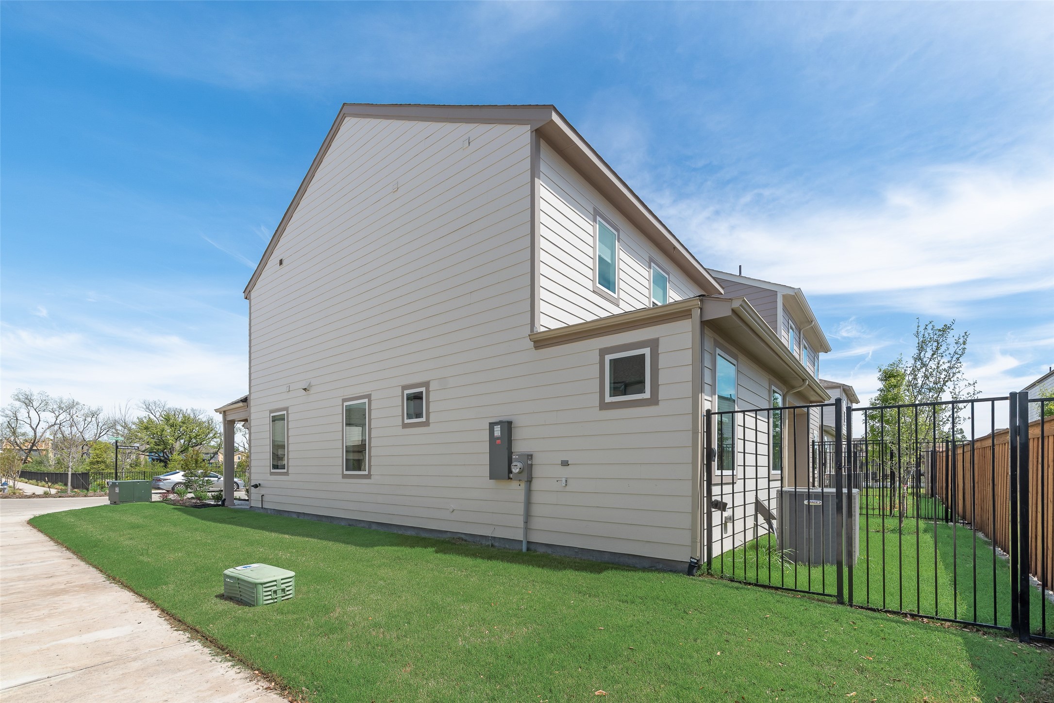 6904 Gorman Falls Trail Dallas TX 75228