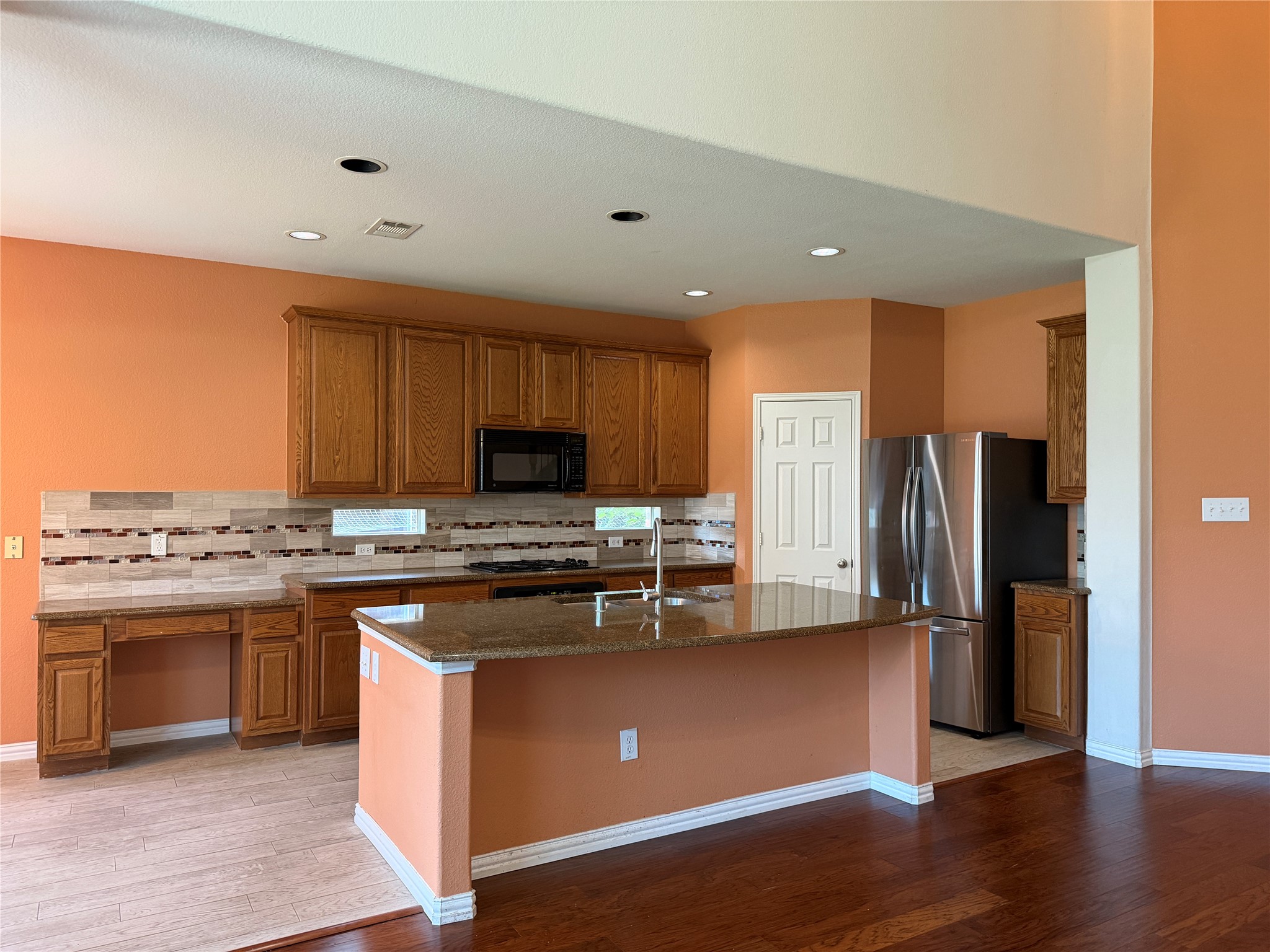 8373 Brightside Lane Frisco TX 75035