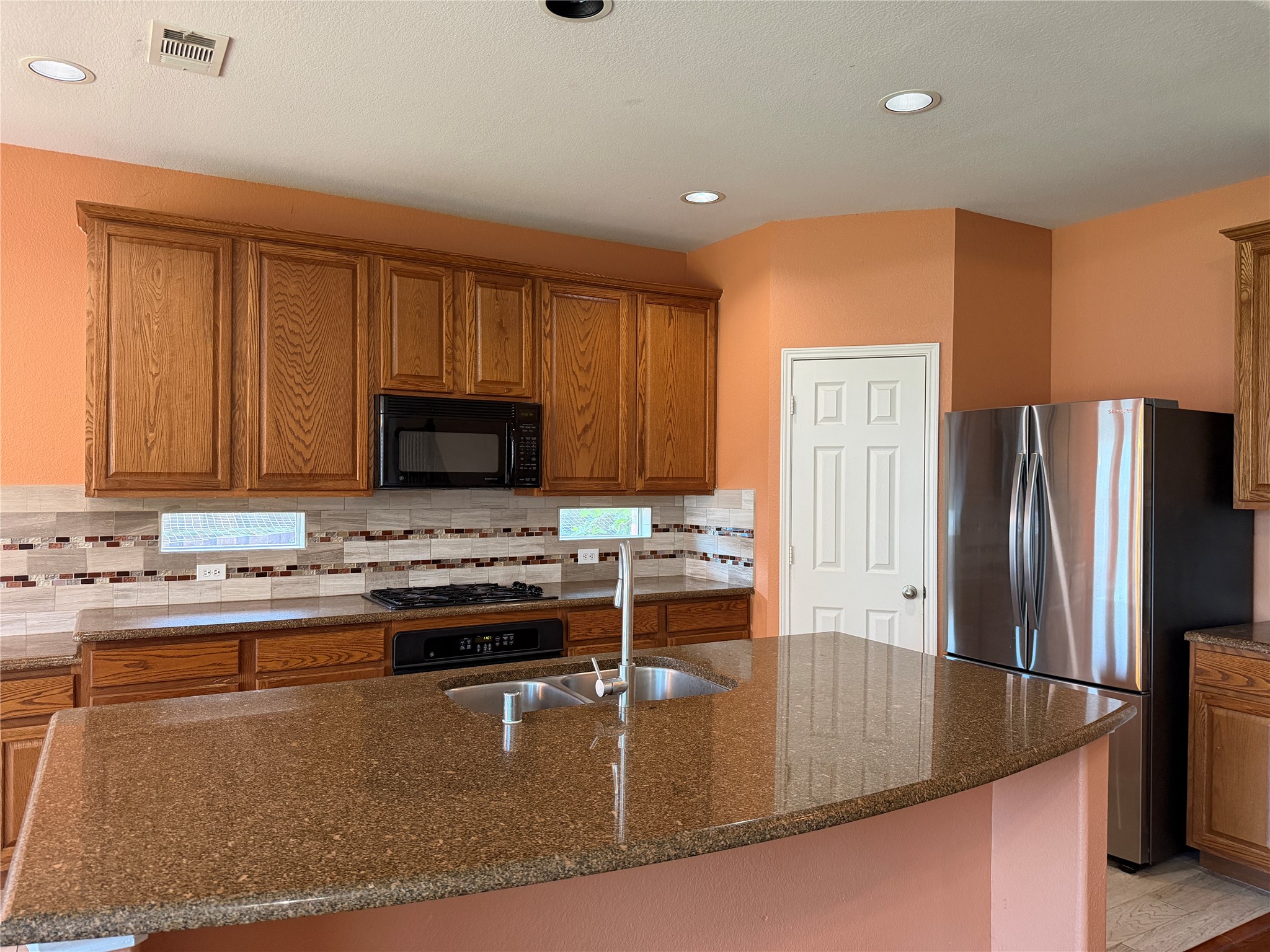 8373 Brightside Lane Frisco TX 75035