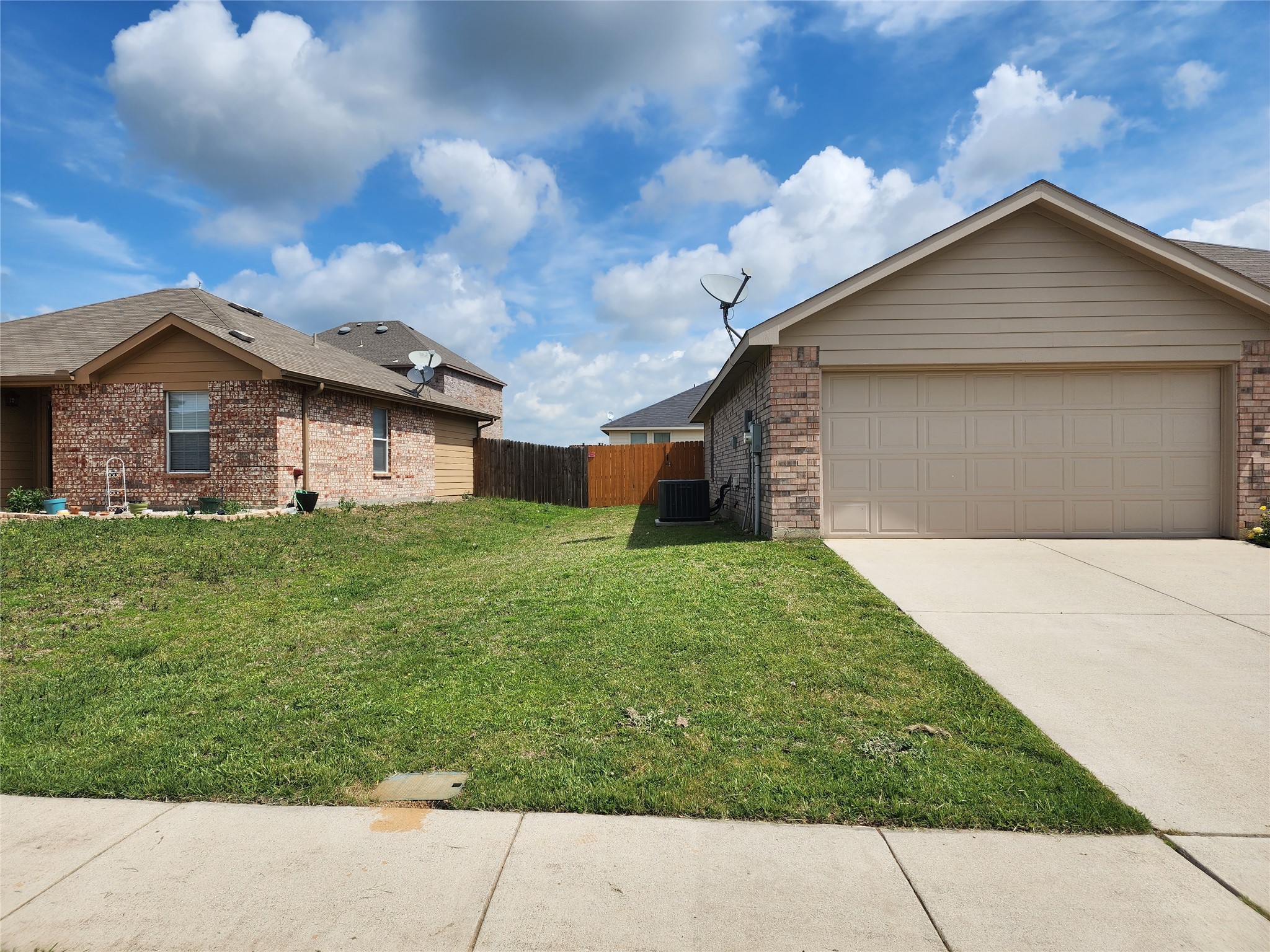 12808 Kingsgate Drive Rhome TX 76078