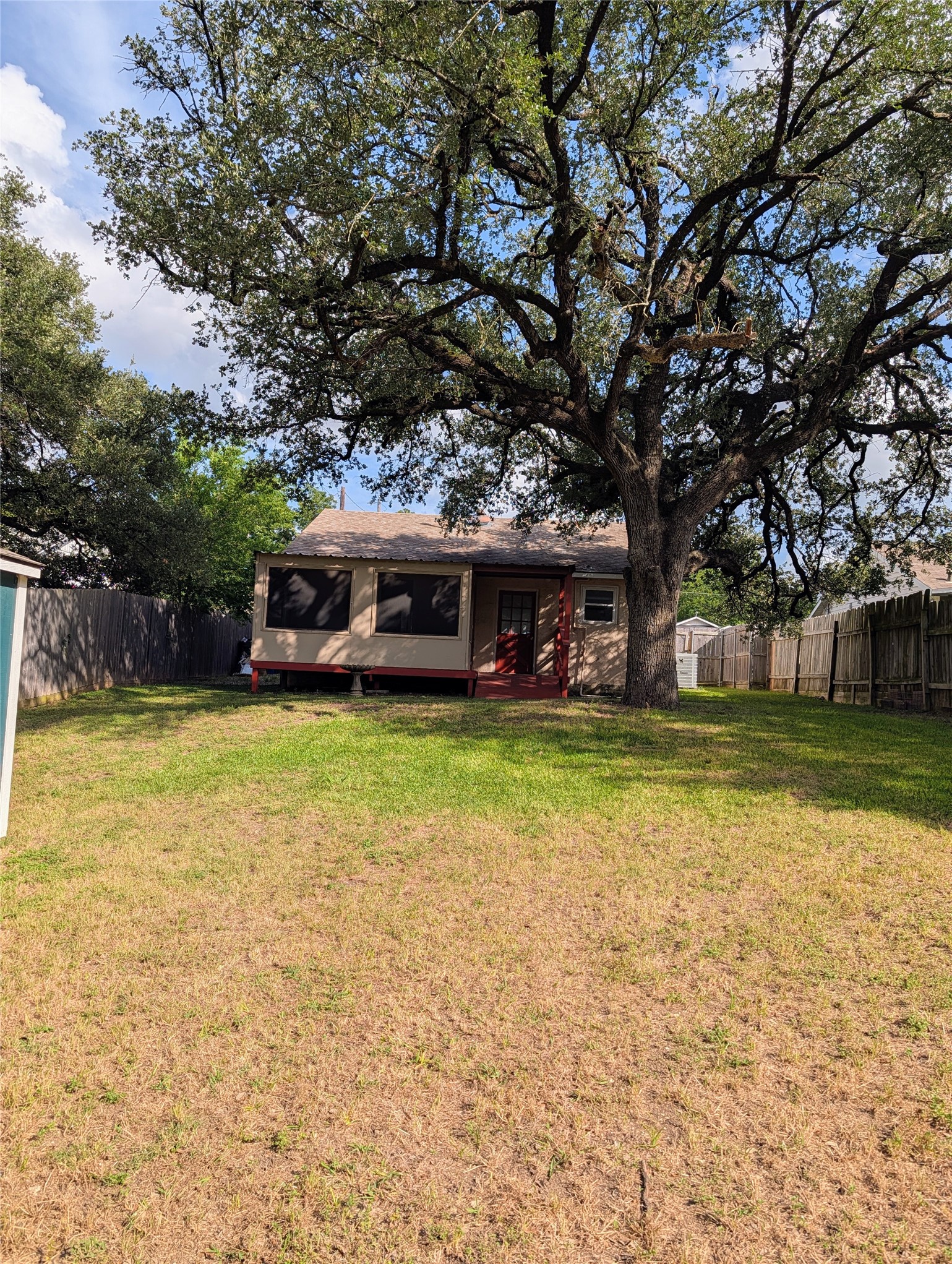 1701 Meridian Avenue Waco TX 76708