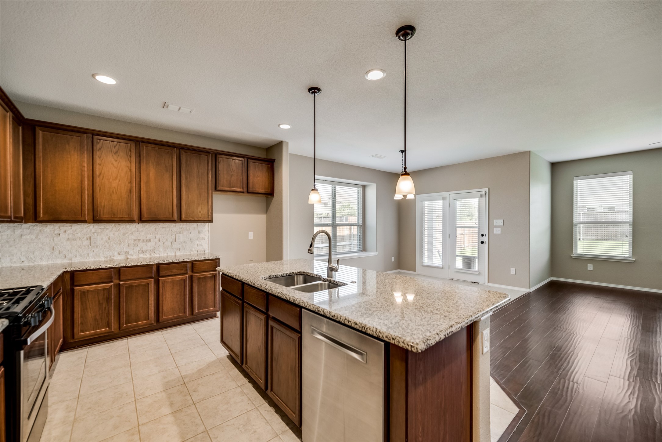 1801 Meadow Trail Lane Aubrey TX 76227
