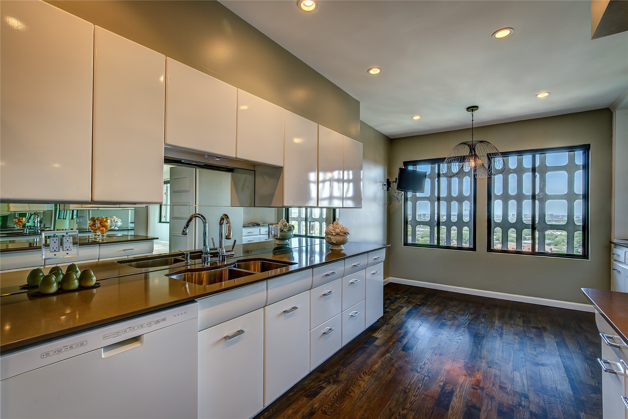 3525 Turtle Creek Boulevard Dallas TX 75219