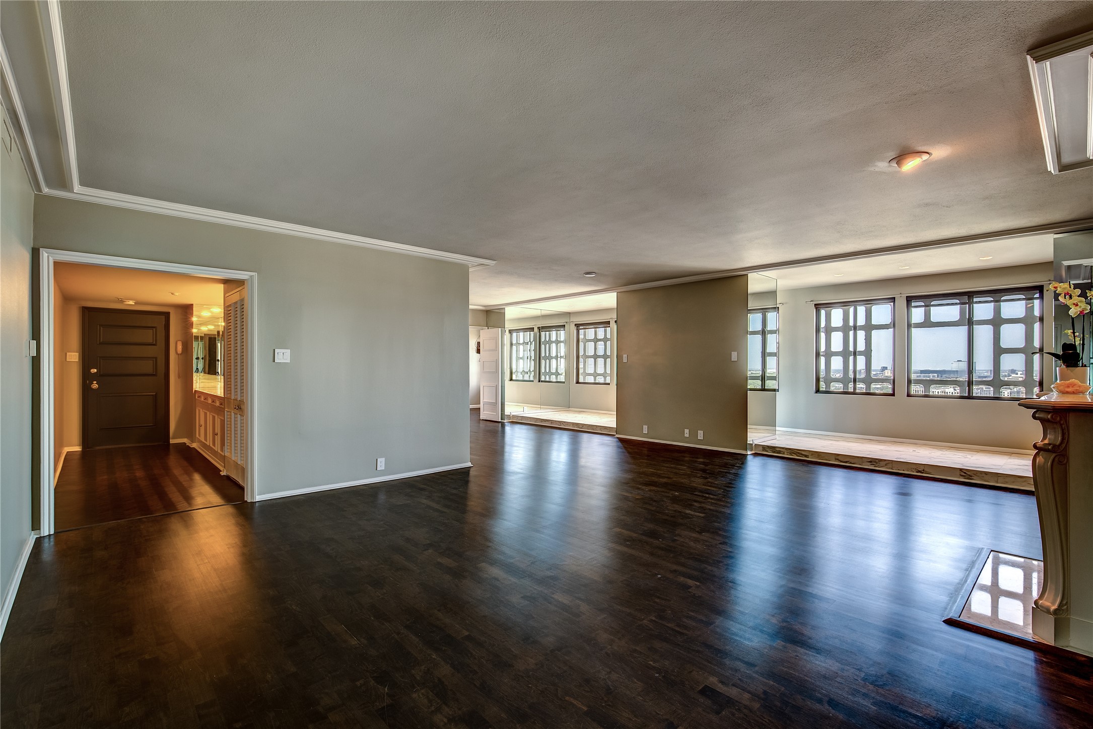 3525 Turtle Creek Boulevard Dallas TX 75219