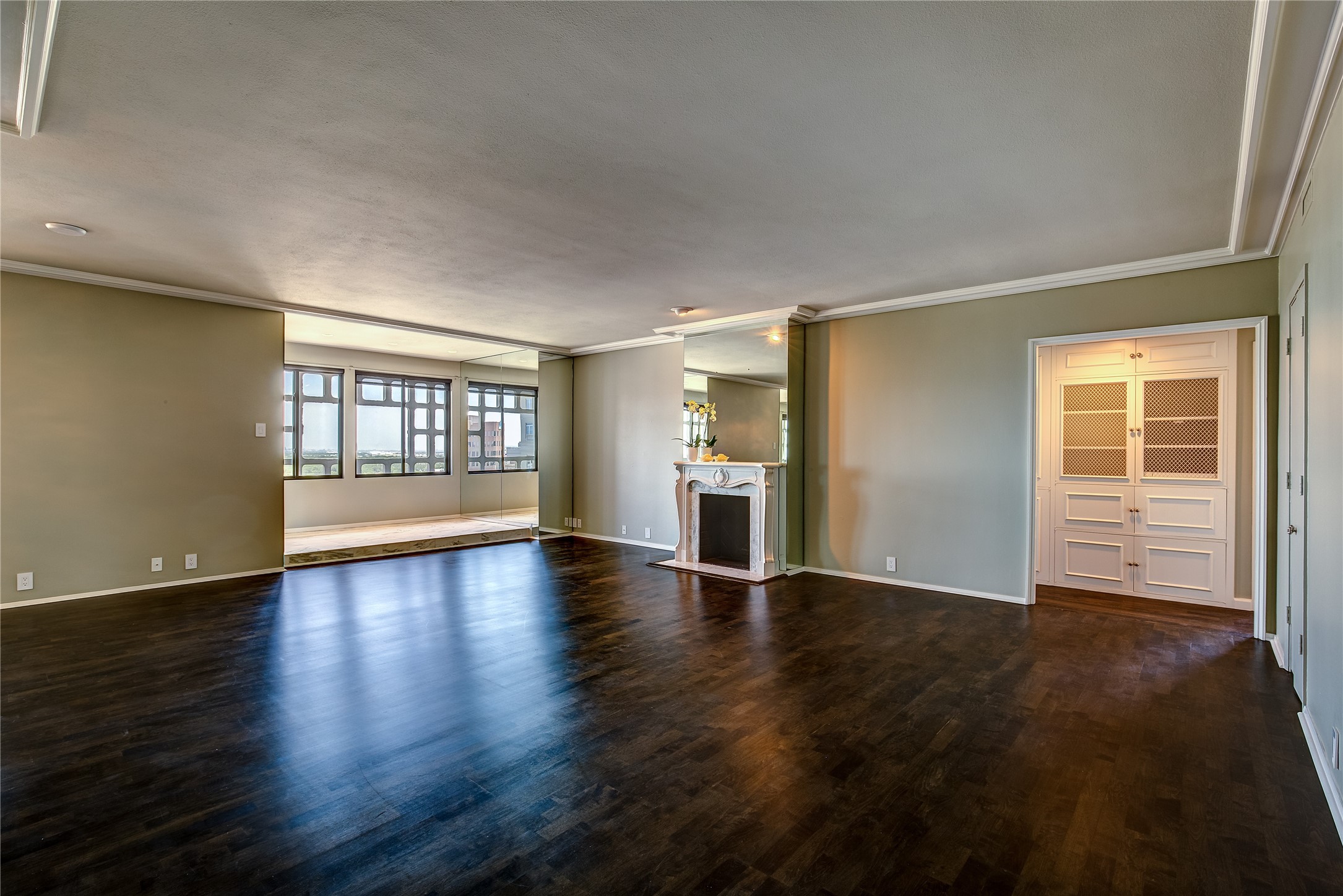 3525 Turtle Creek Boulevard Dallas TX 75219