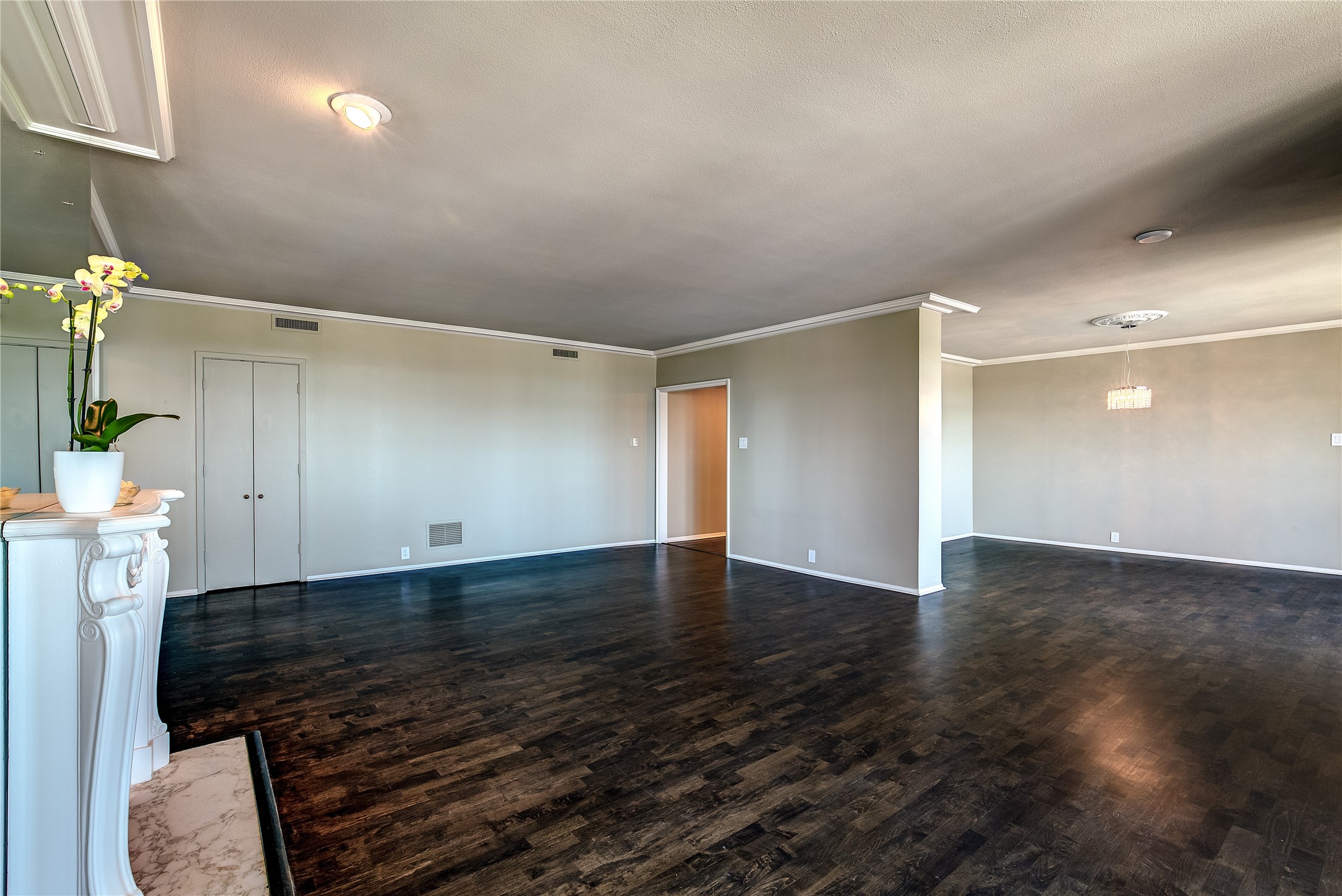 3525 Turtle Creek Boulevard Dallas TX 75219