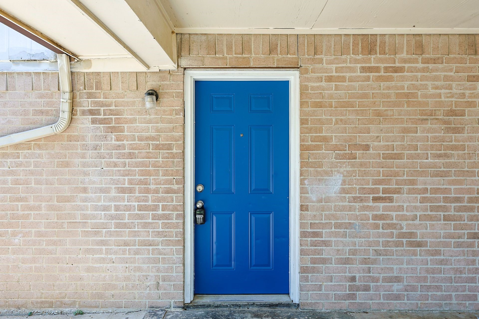 2637 W Randol Mill Road Arlington TX 76012