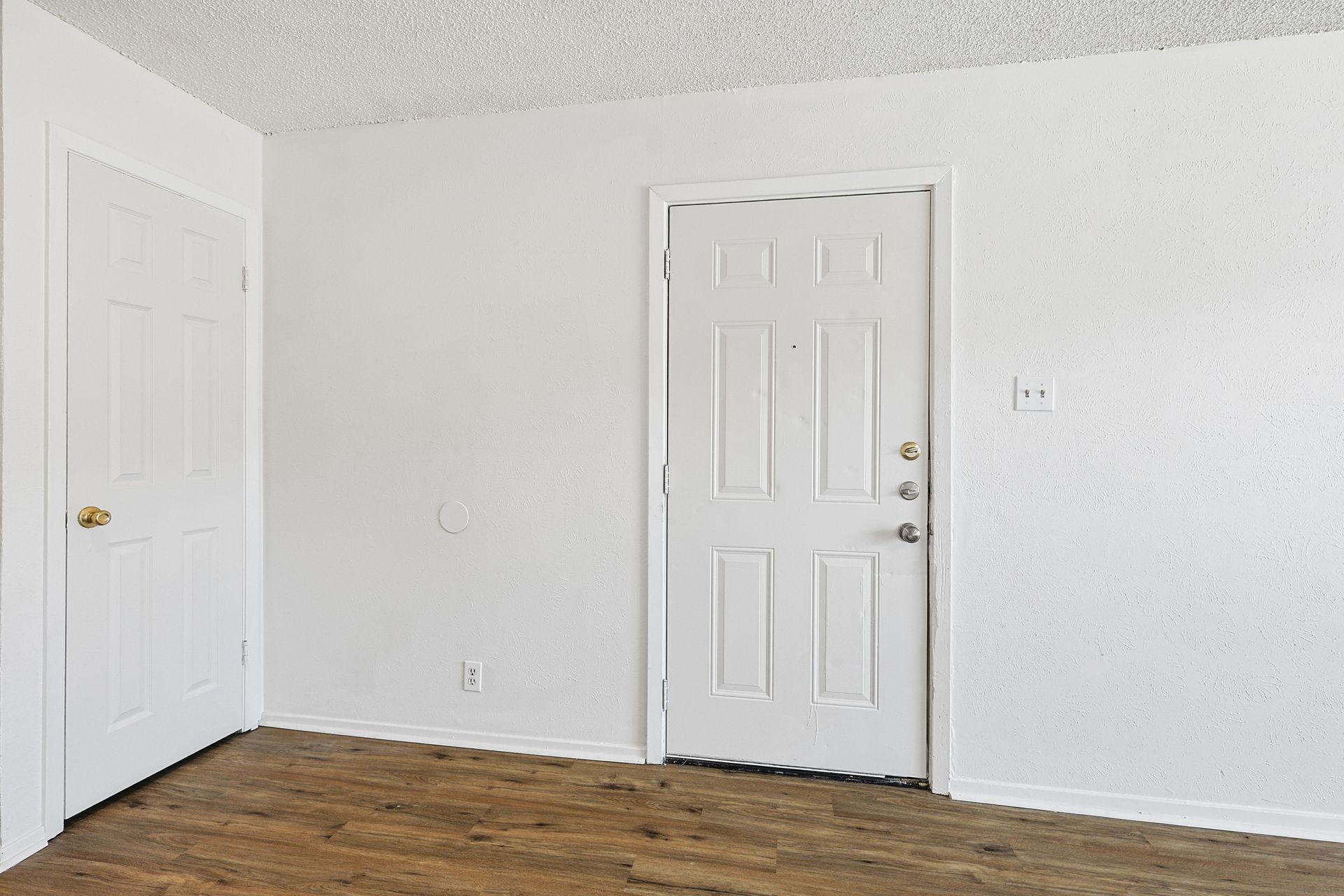 2637 W Randol Mill Road Arlington TX 76012