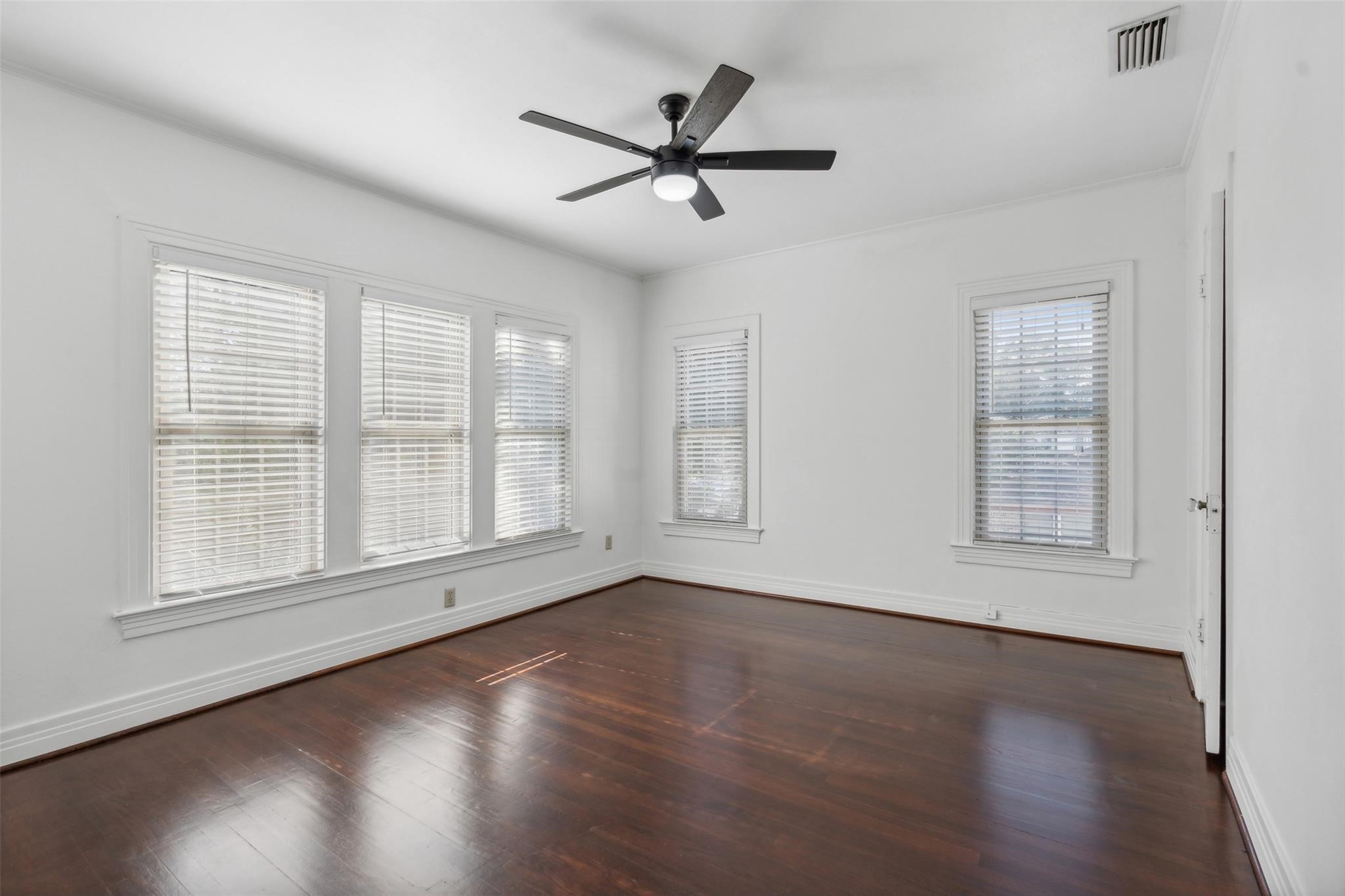 6132 Victor Street Dallas TX 75214