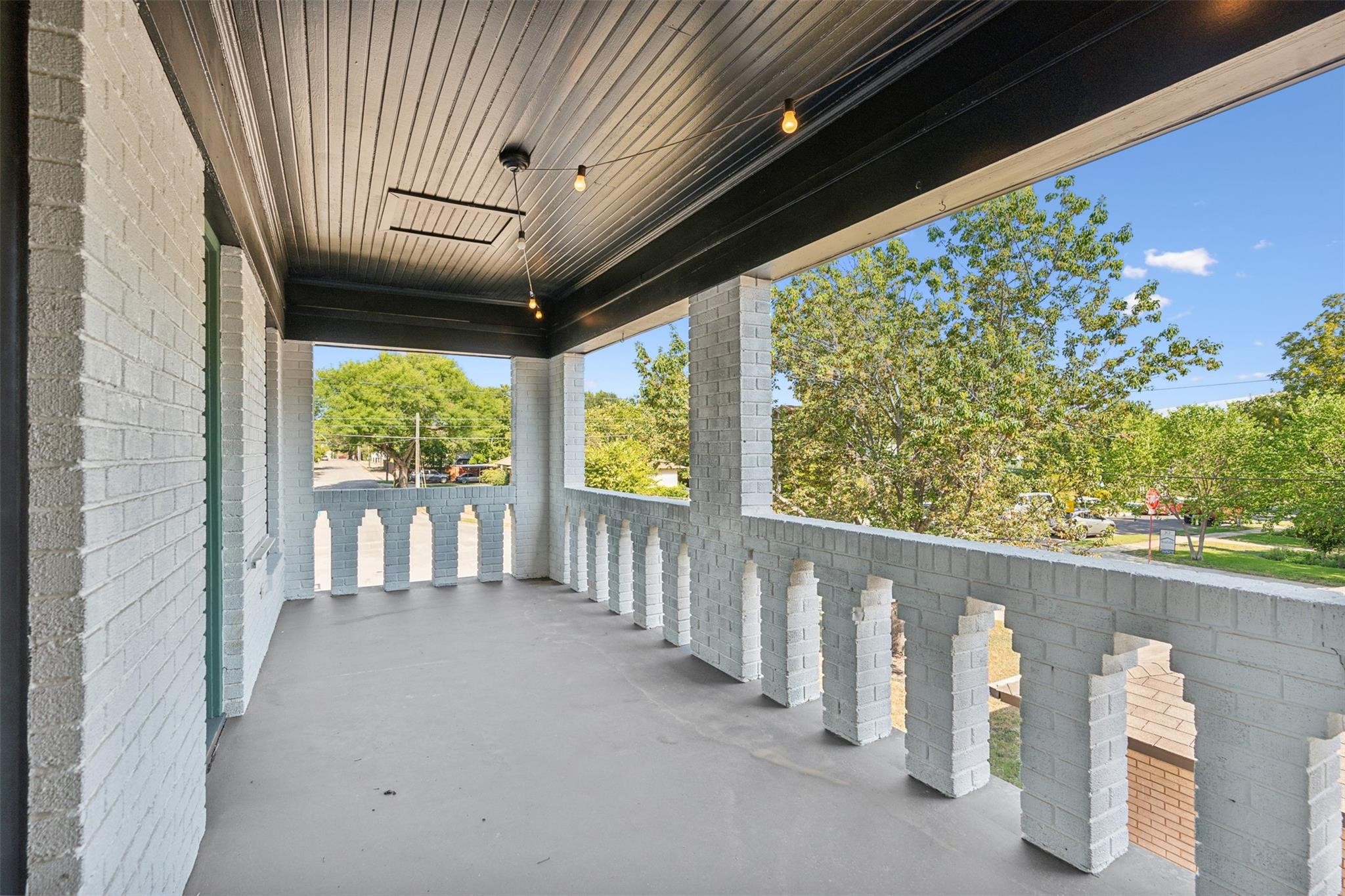 6132 Victor Street Dallas TX 75214