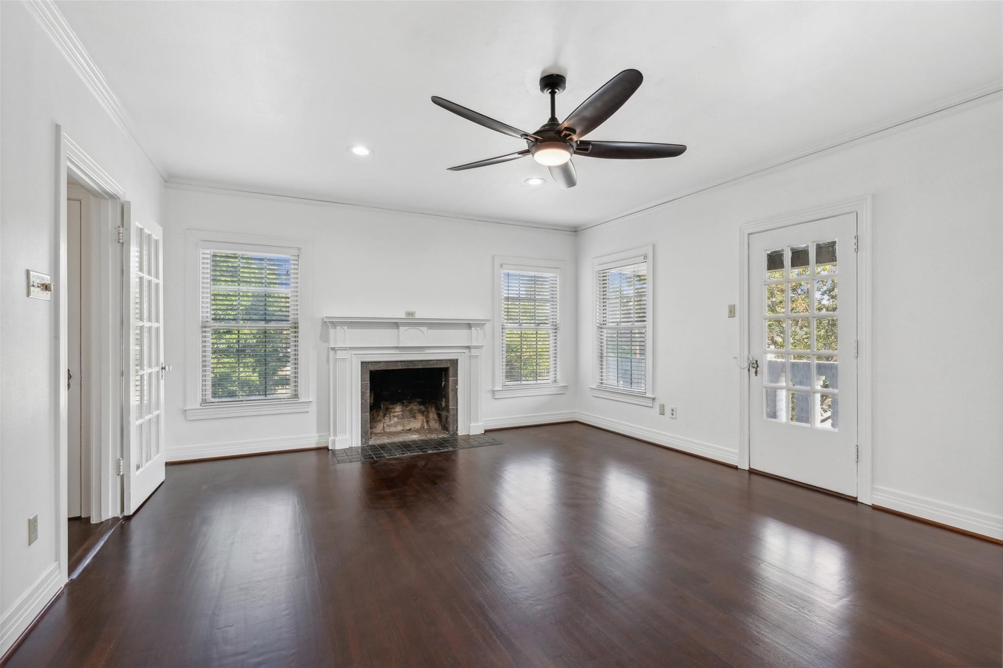 6132 Victor Street Dallas TX 75214