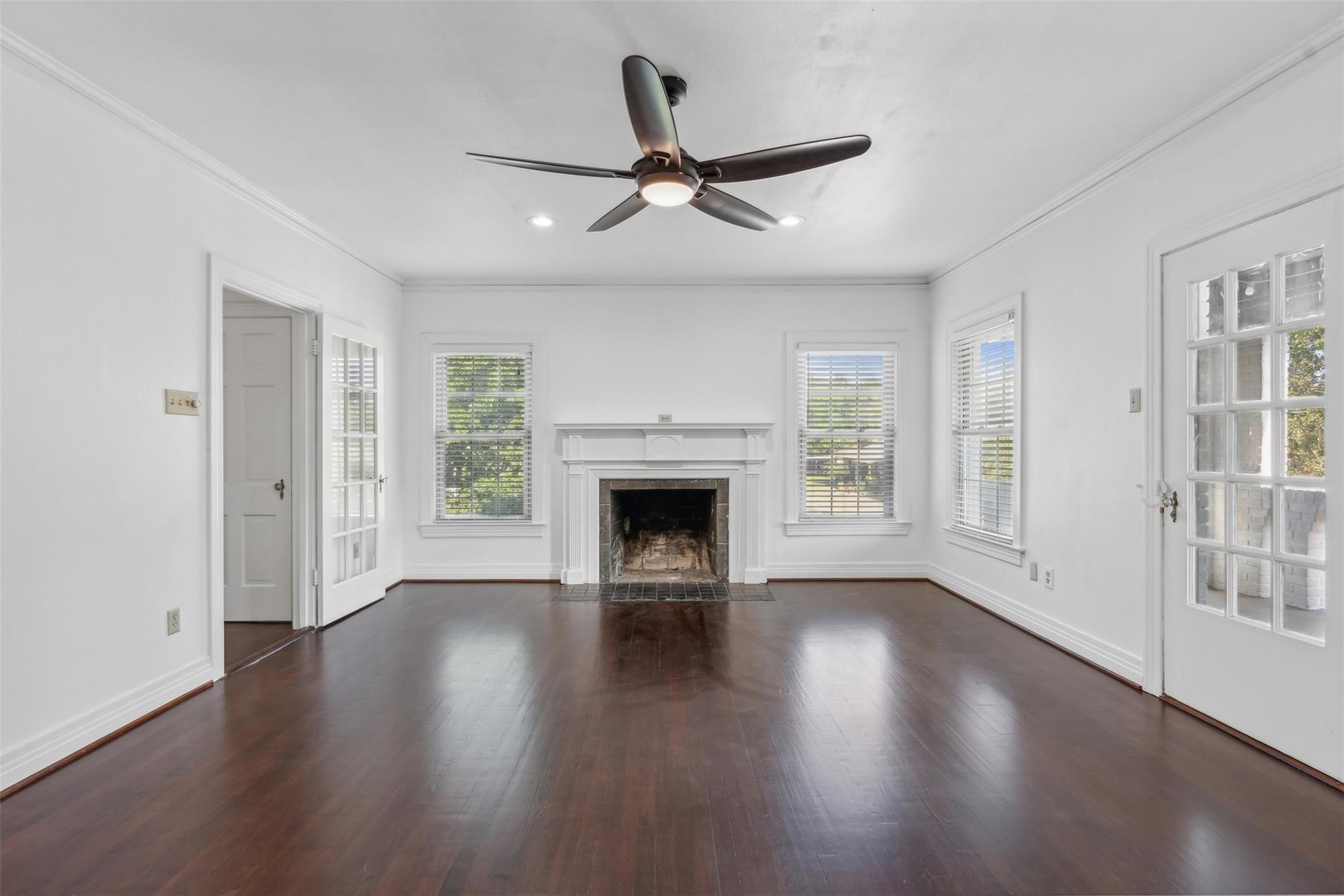 6132 Victor Street Dallas TX 75214