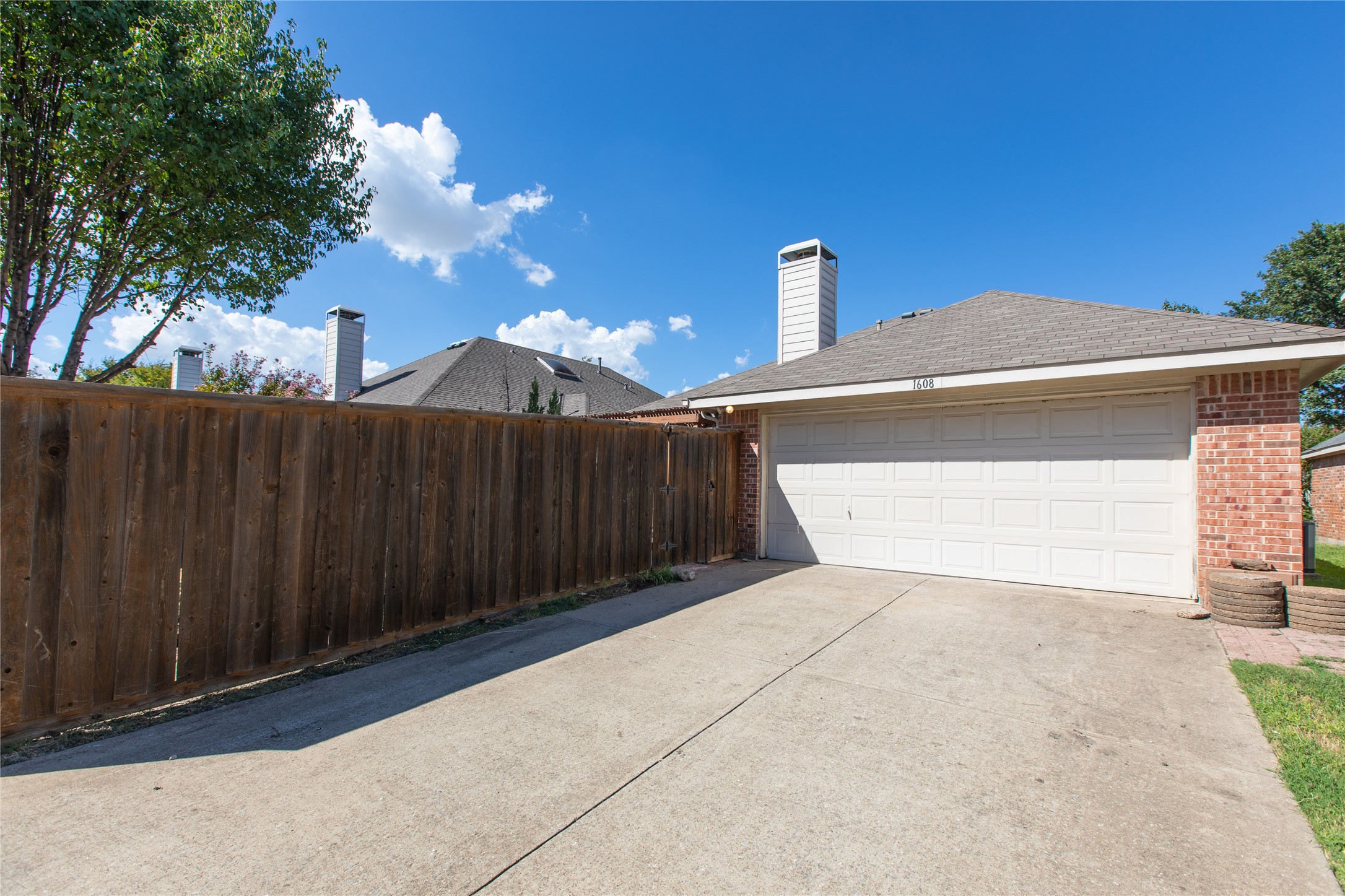 1608 Woodhaven Court Allen TX 75002